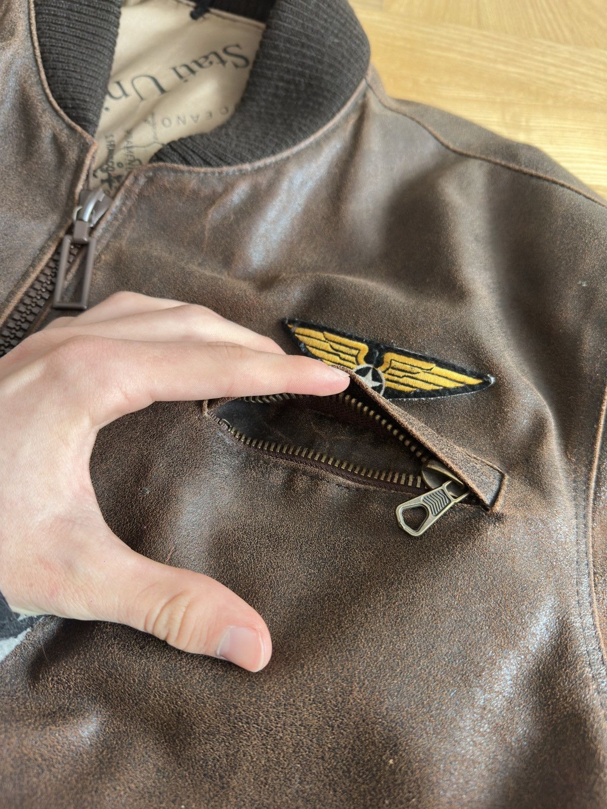 Avirex Vintage 80-90s B-3 Aviator Flight Leather Bomber Jacket Size US L / EU 52-54 / 3 - 5 Thumbnail