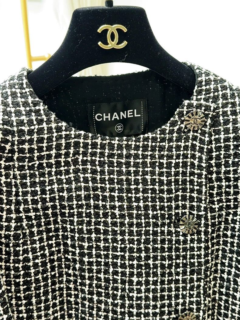 Chanel Chanel 23C Early Spring Show Black Silhouette Oblique Lape Size XXS / US 00 / IT 34 - 6 Thumbnail