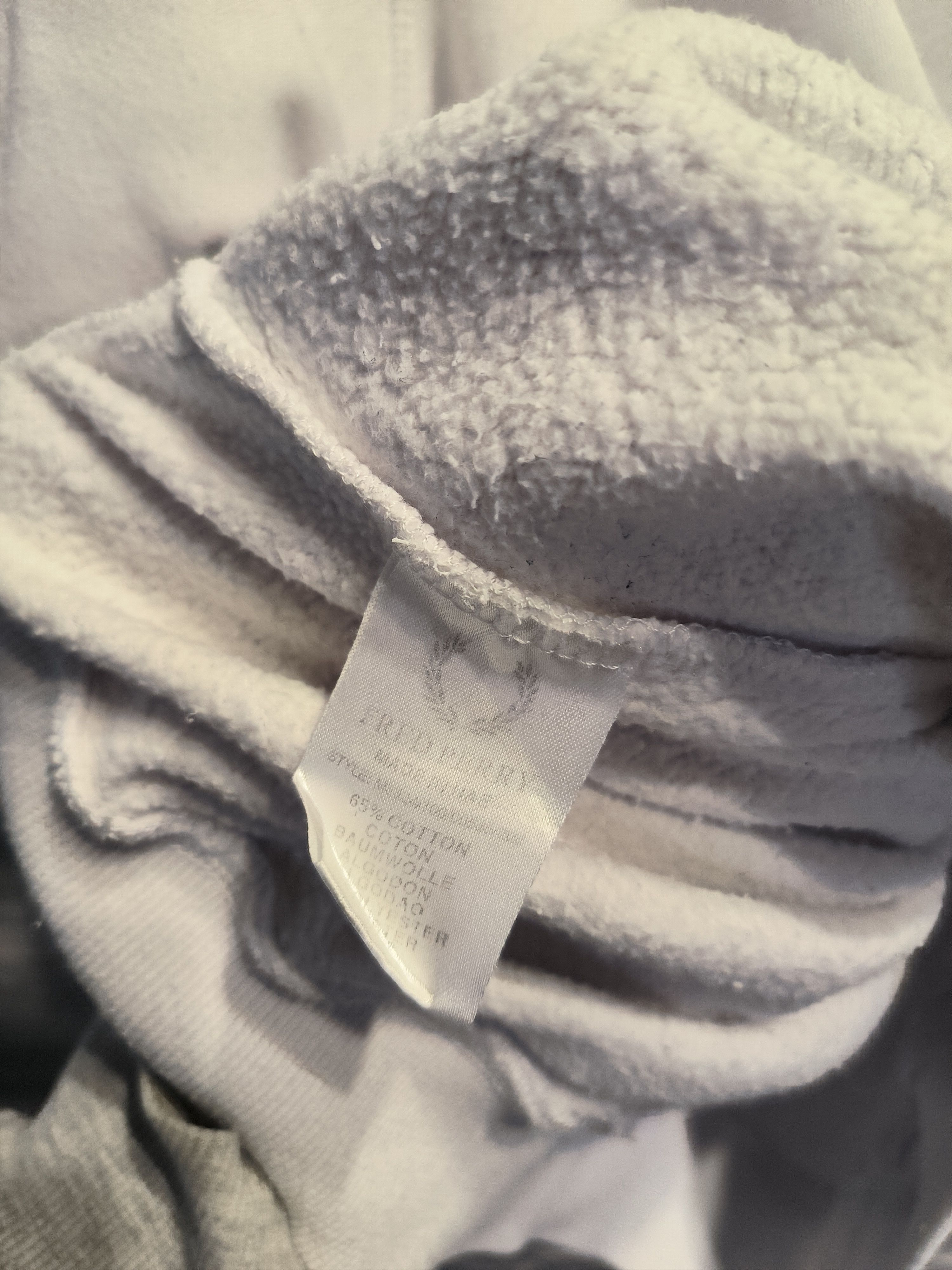 Fred Perry × Vintage Fred Perry Vintage 90s Hoodie White Big Logo Size US M / EU 48-50 / 2 - 6 Thumbnail