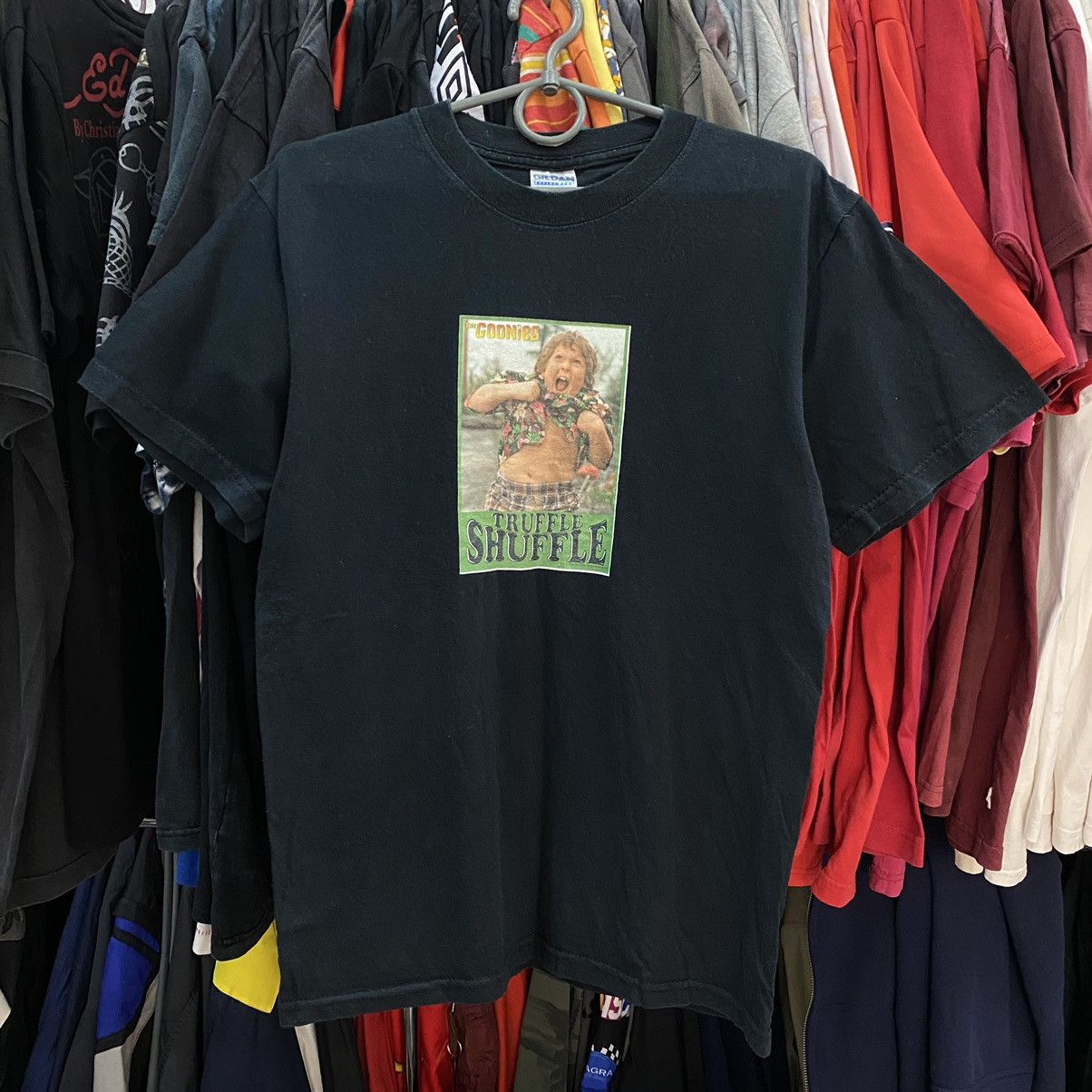 Other Vintage The Coonies Warner Bros 2005 big logo tee Size US S / EU 44-46 / 1 - 1 Thumbnail
