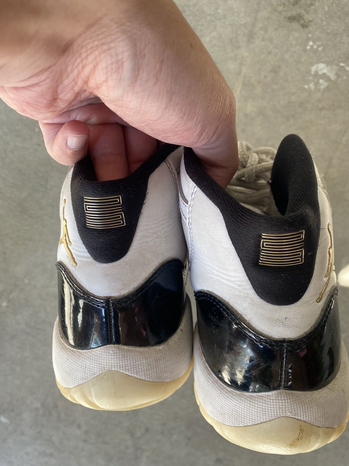 Jordan Brand Jordan 11 DMP Gratitude Size US 5.5 / EU 38 - 2 Thumbnail
