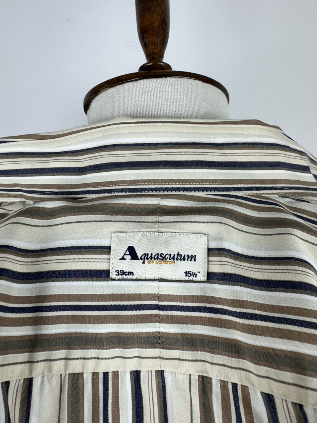 Aquascutum × Designer × Vintage Men’s Vintage Aquascutum Long Sleeve Shirt size 39 15 1/2 Size US M / EU 48-50 / 2 - 6 Thumbnail