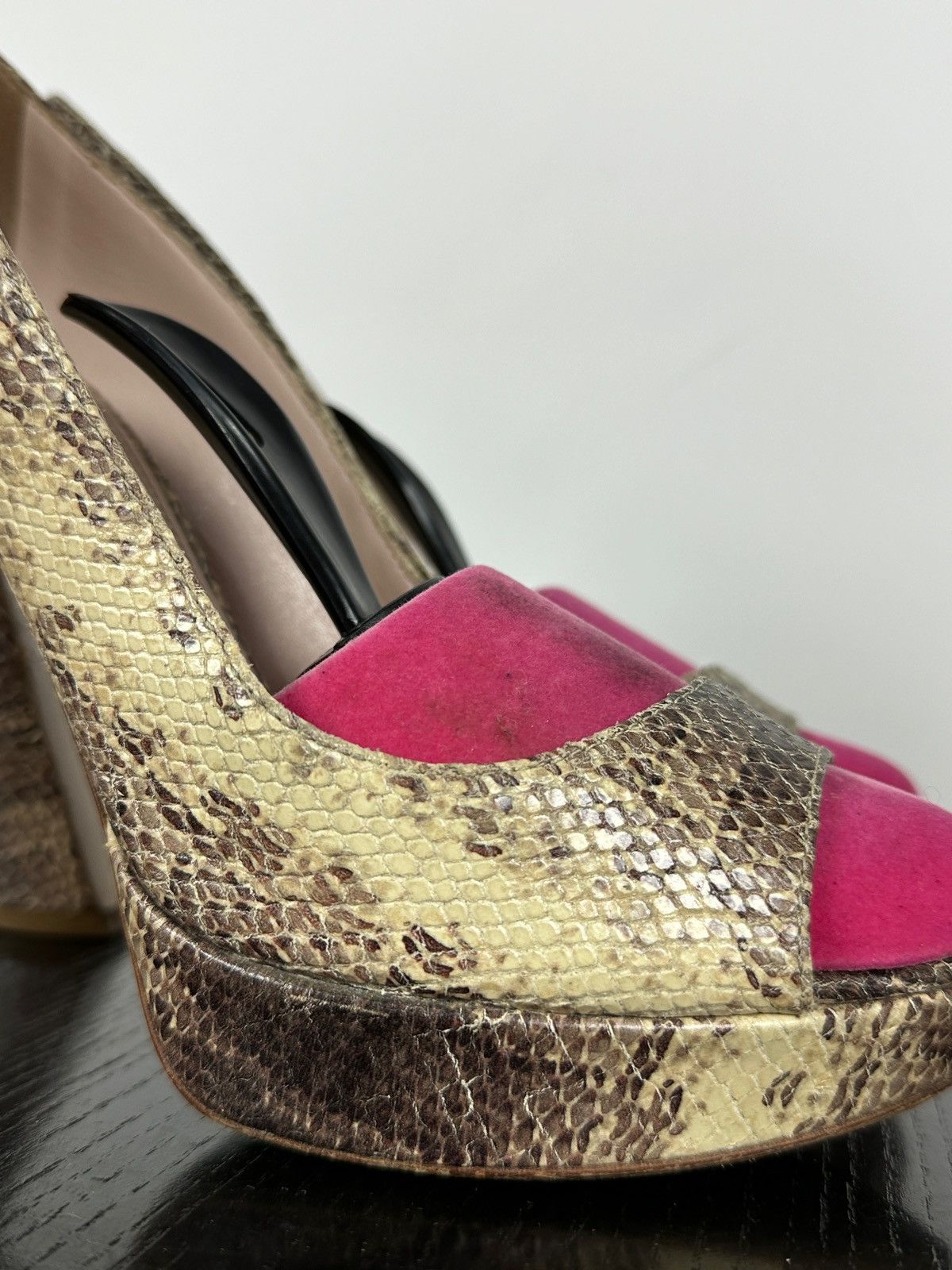 Miu Miu Miu Miu Snake Leather Platform Pumps Heel Size US 7 / IT 37 - 17 Thumbnail