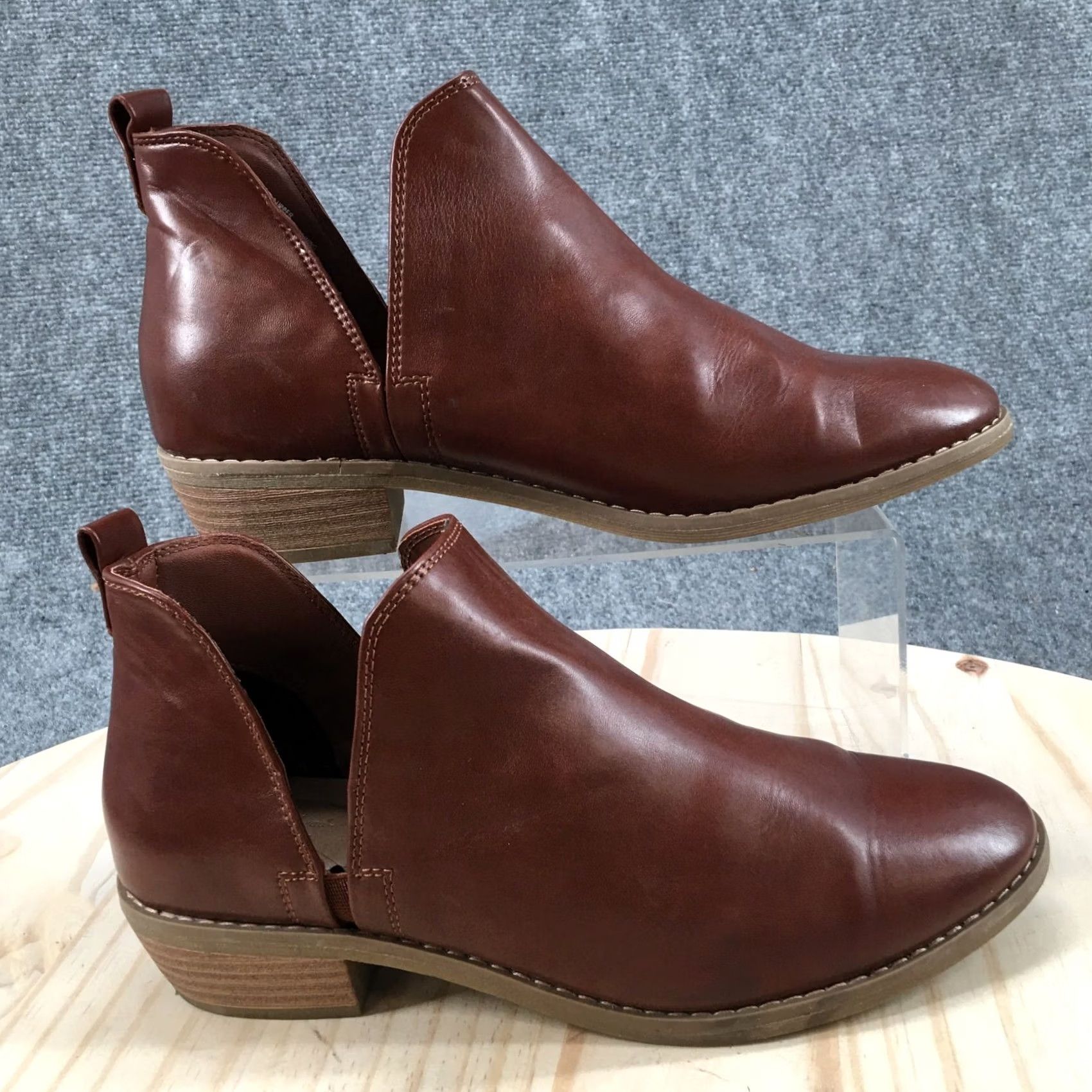 Vintage Universal Thread Boots Womens 8.5 Nora Ankle Bootie Brown Faux Leather Cut Out Boots Size US 9 / IT 39 - 2 Thumbnail