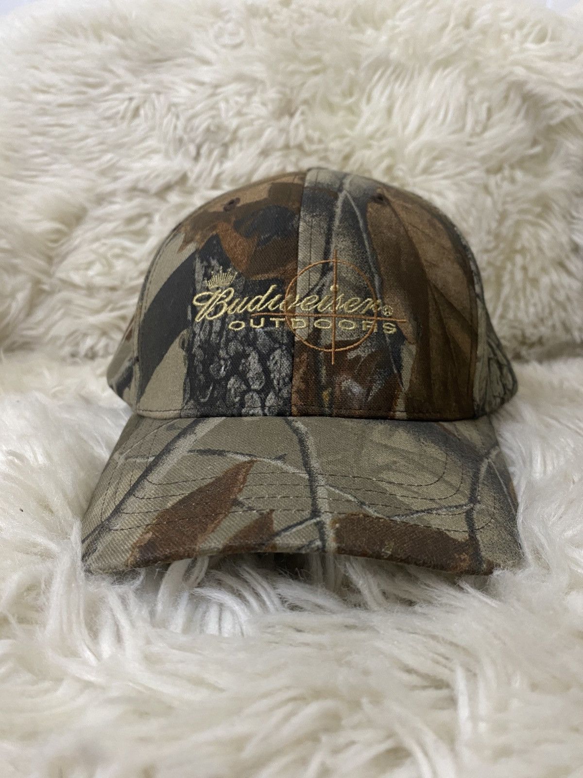 Budweiser Vintage 2004 Budweiser Real Tree Camo Hat Insulated Y2K Size ONE SIZE - 1 Thumbnail