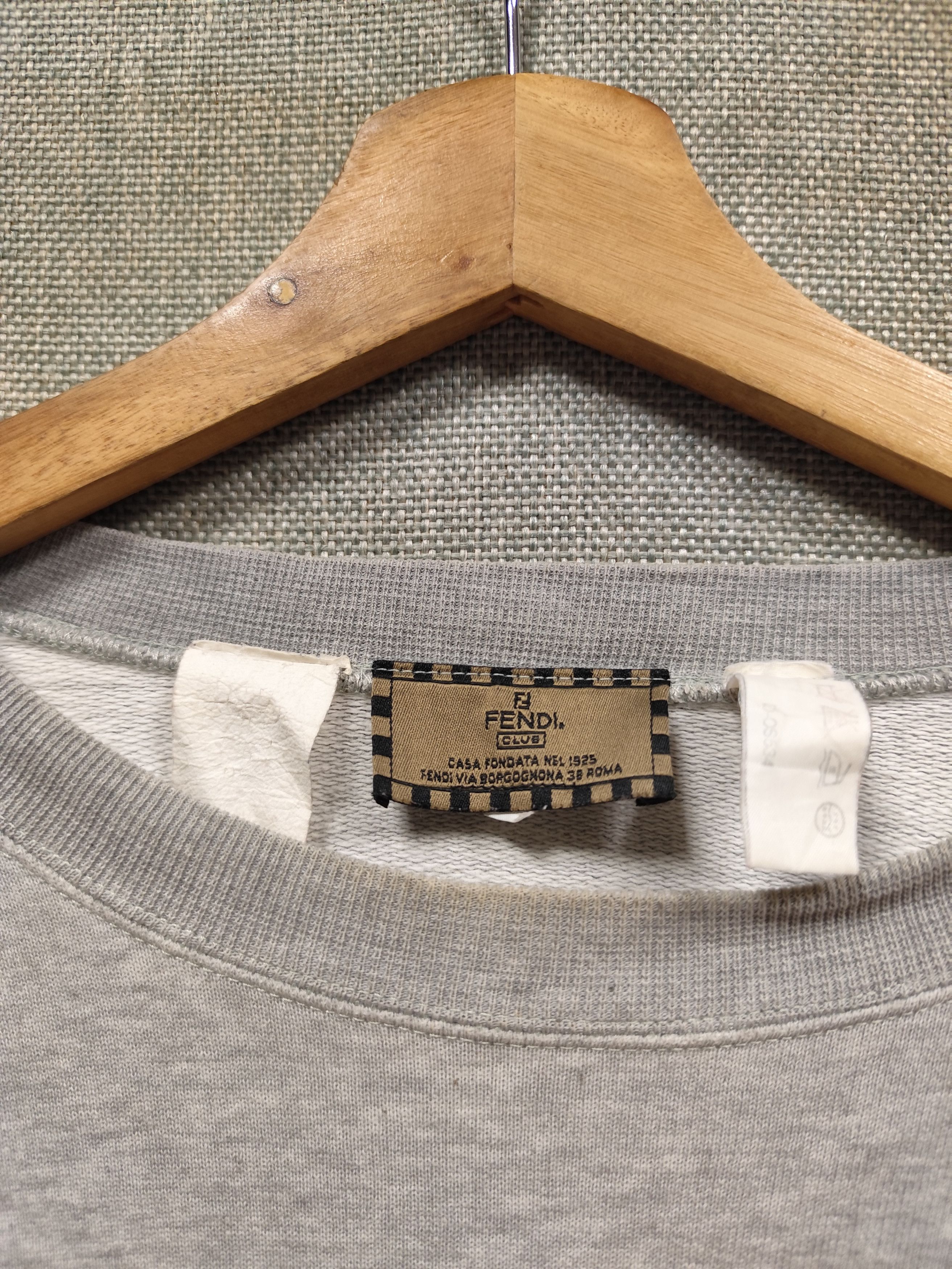 Fendi Vintage sweatshirt fendi logo embroidery Size US L / EU 52-54 / 3 - 4 Thumbnail