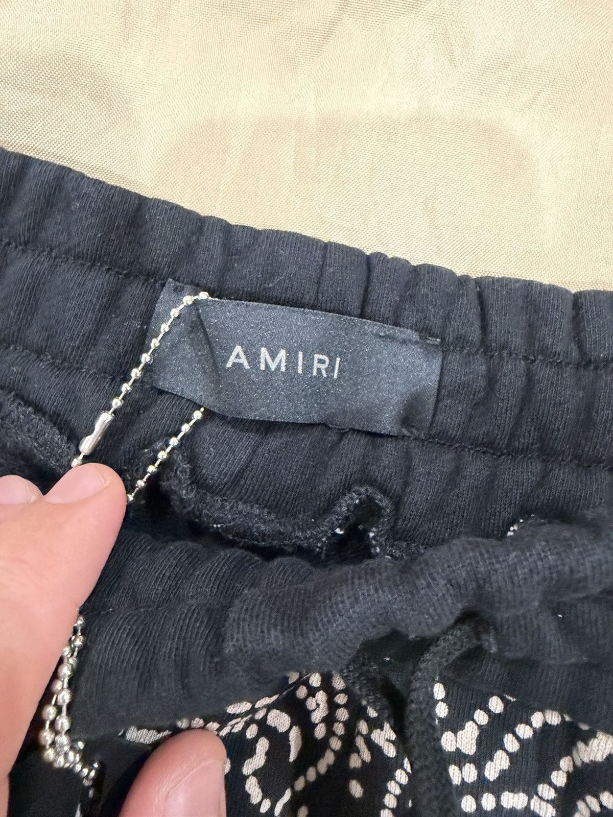 Amiri Amiri Black Bandana Bleach Sweatpants size S Size US 30 / EU 46 - 4 Thumbnail