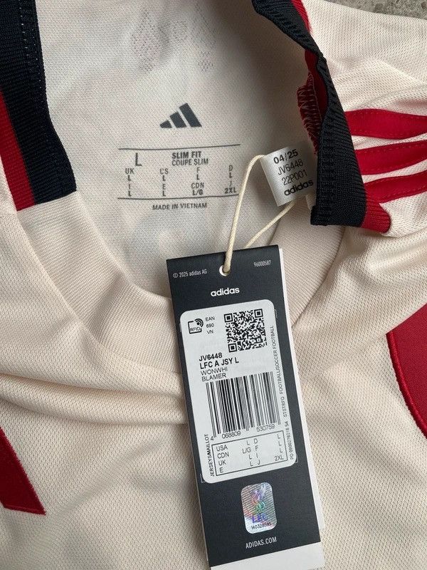 Adidas Liverpool Wirtz 25/26 away, long sleeve shirt, size L Size US L / EU 52-54 / 3 - 4 Thumbnail
