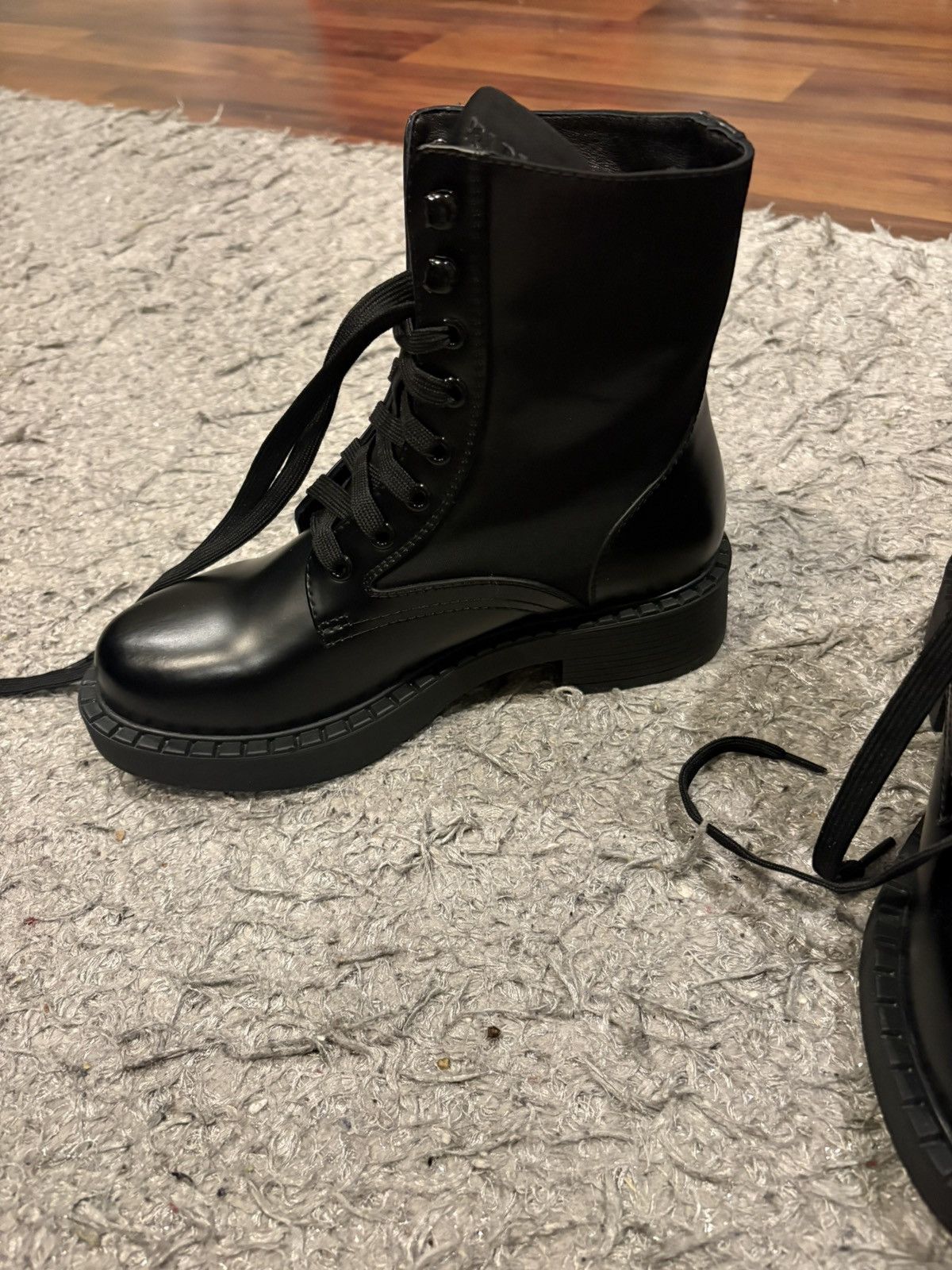 Prada Prada milano boots Size US 11 / IT 41 - 2 Thumbnail