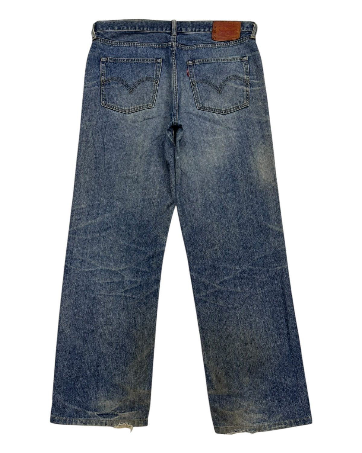 Levi's 🔥VINTAGE LEVIS 502 BAGGY DISTRESSED DENIM JEAN Size US 36 / EU 52 - 2 Thumbnail