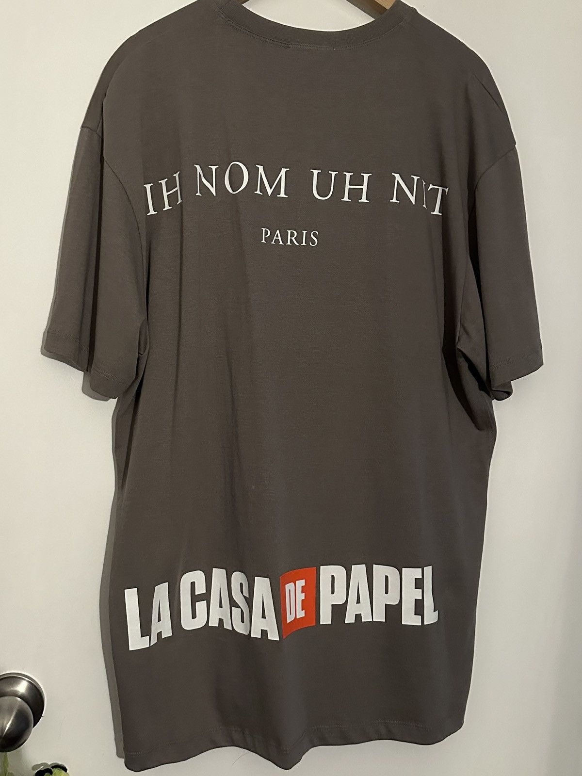 Ih Nom Uh Nit Ih nom uh nit (La Casa de Papel Professor) Size US M / EU 48-50 / 2 - 1 Thumbnail