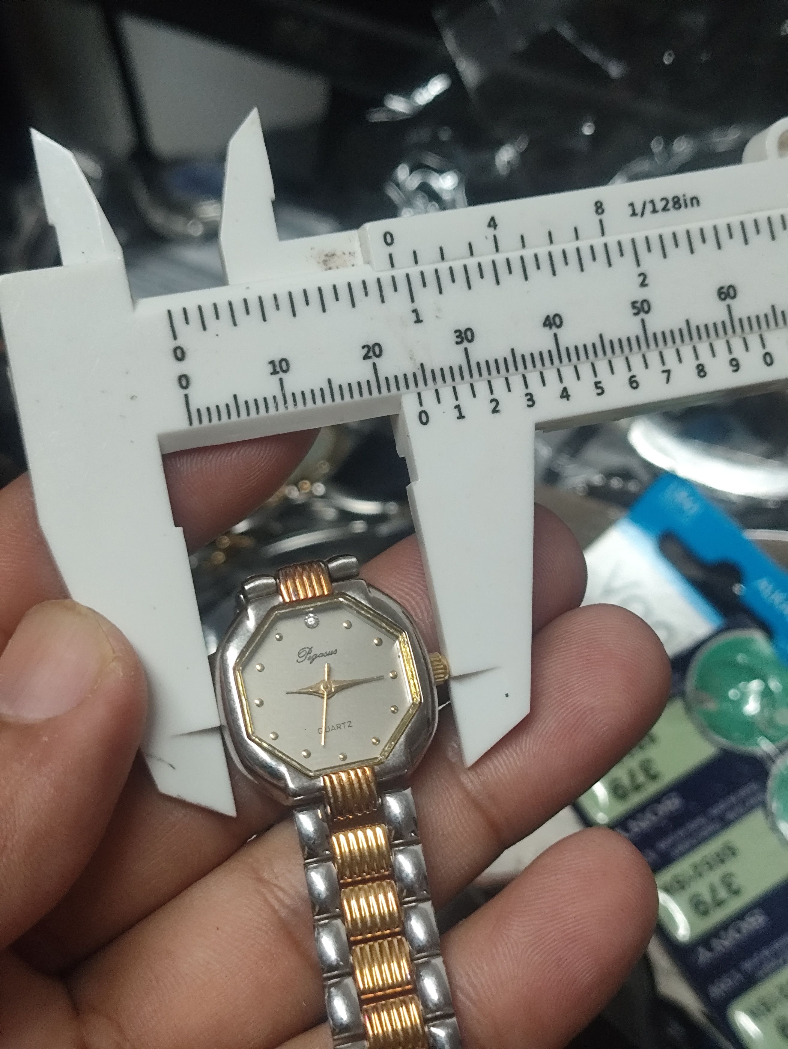 Vintage Vintage PEGASUS Watch (33832) Japan Engine Watch Size ONE SIZE - 3 Thumbnail