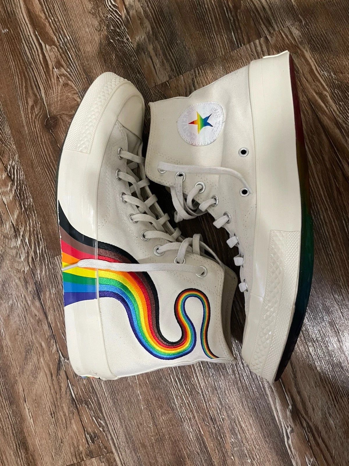 Converse Chuck Taylor All Star 70 Hi High Pride Rainbow 2021 LGBTQ+ Size US 9.5 / EU 42-43 - 4 Thumbnail