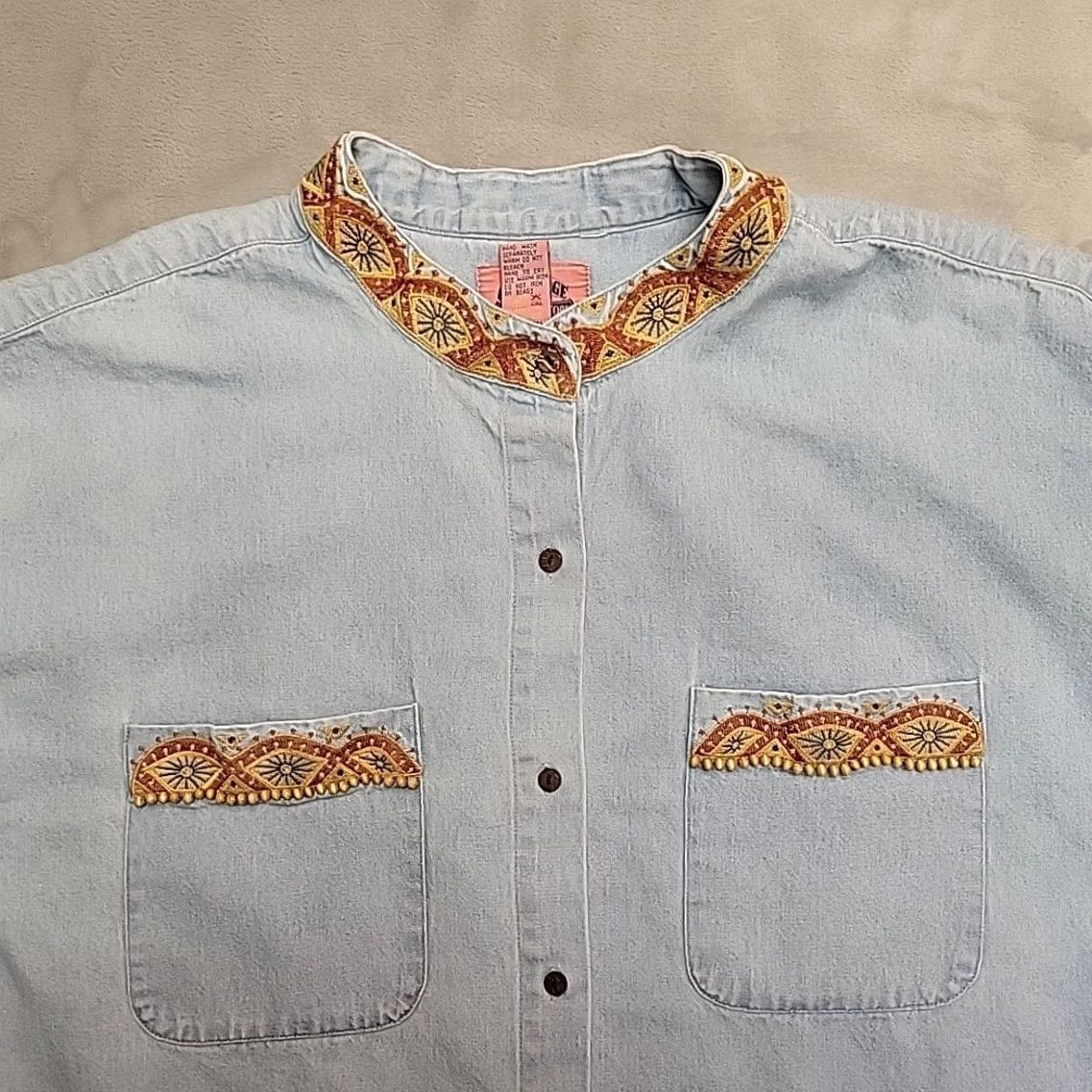 Denime VINTAGE Cambridge Shirt Womens 16 Blue Denim Embroidered Western Boho USA Shirt Ladies 16 Blue Denim Embroidered Western Boho USA Womens Size XXL / US 16-18 / IT 52-54 - 3 Thumbnail