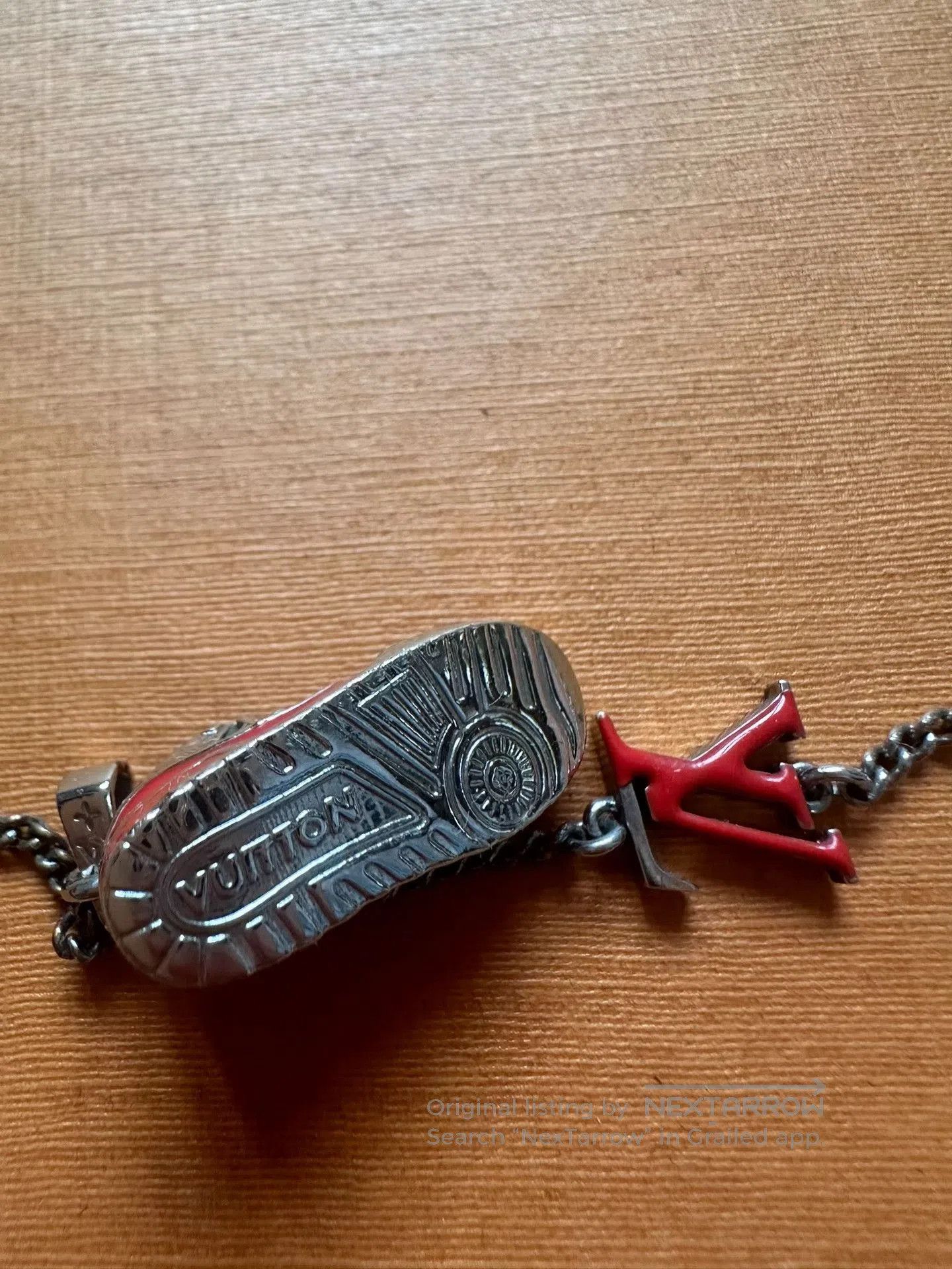 Louis Vuitton Louis Vuitton Enamel Trainer Shoe Necklace. Size ONE SIZE - 3 Thumbnail