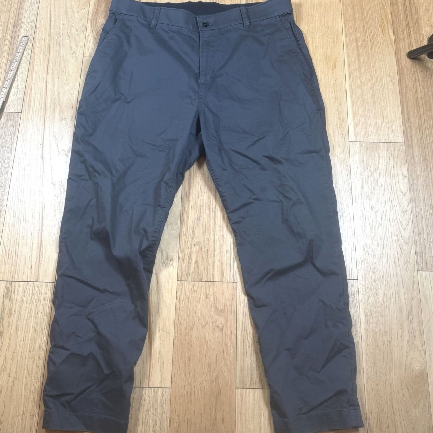 Nike Nike Golf Dri-Fit Pants Mens 34x30 Grey Performance Stretch Chino Pants Mens Grey 34 Inseam 30 Dri-Fit Stretch Golf Size US 34 / EU 50 - 3 Thumbnail