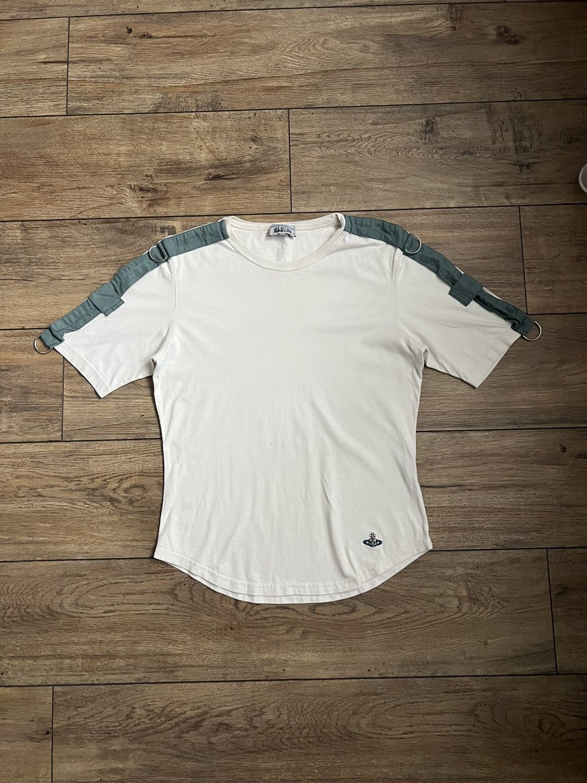 Vivienne Westwood Vivienne Westwood Rare White T-shirt Size US S / EU 44-46 / 1 - 1 Thumbnail