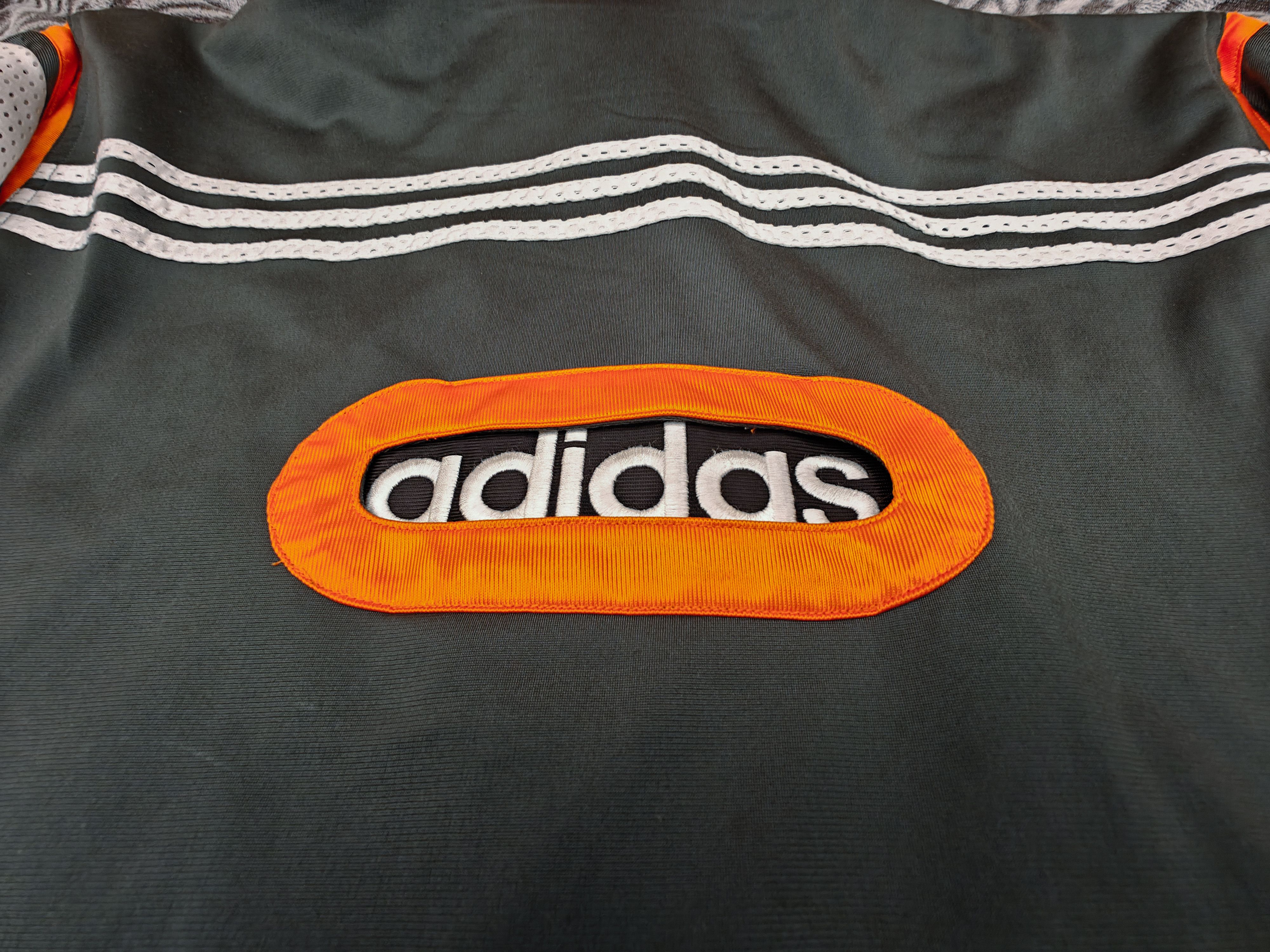 Adidas Vintage adidas Jacket – Y2K Retro Style Size US M / EU 48-50 / 2 - 4 Thumbnail