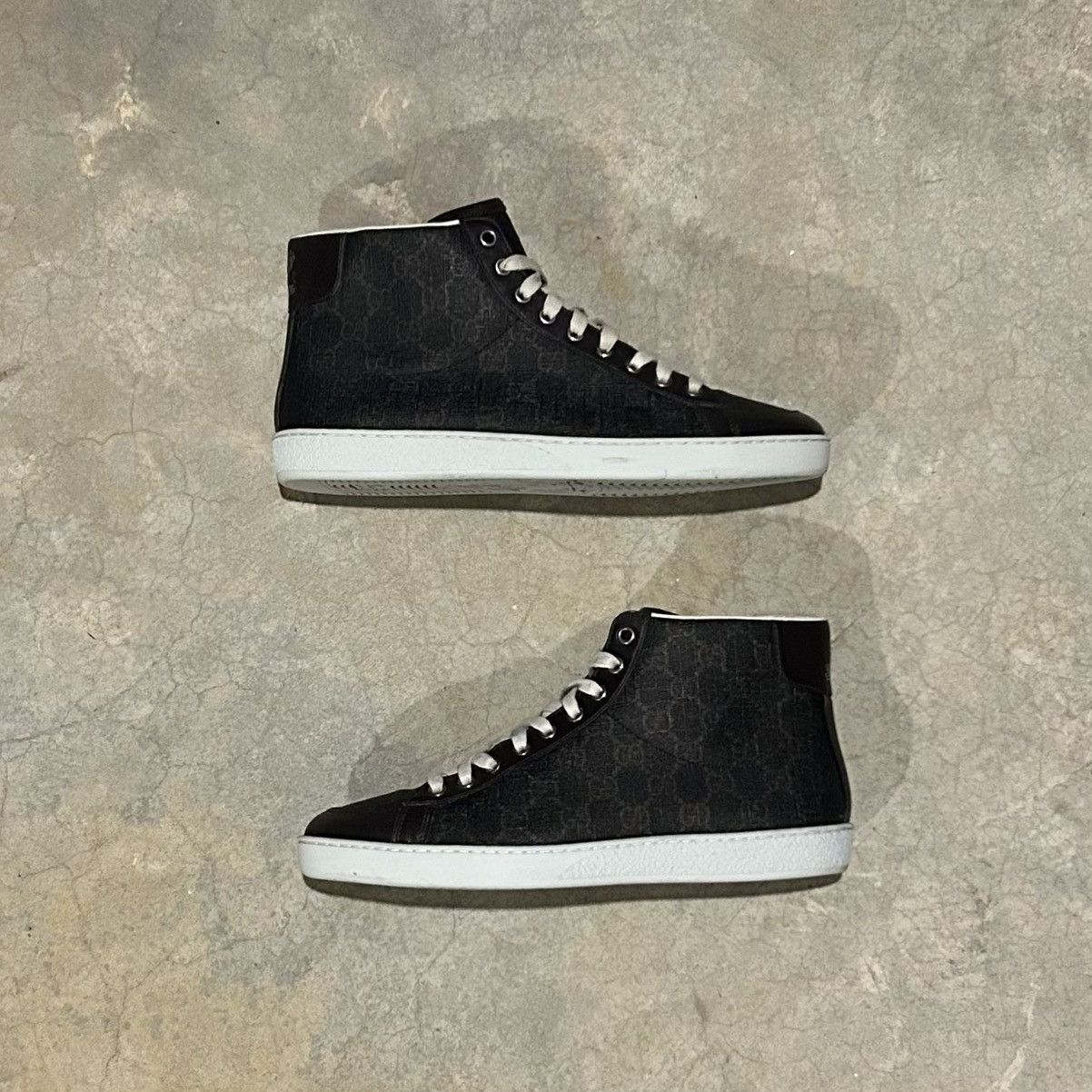 Gucci Gucci GG Supreme Canvas Leather Trim High Top Sneakers US 7 Size US 7 / EU 40 - 3 Thumbnail