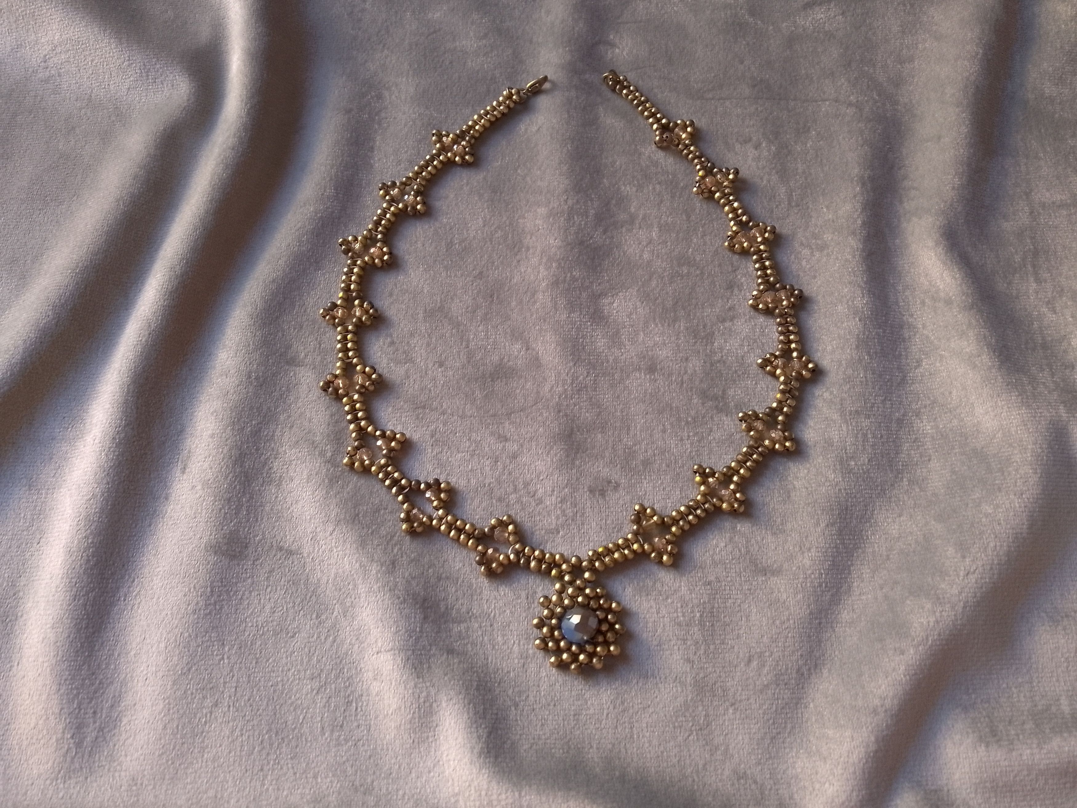 Handmade Necklace Vintage Brass Blue Crystal Pendant Elegant Pattern Size ONE SIZE - 5 Thumbnail