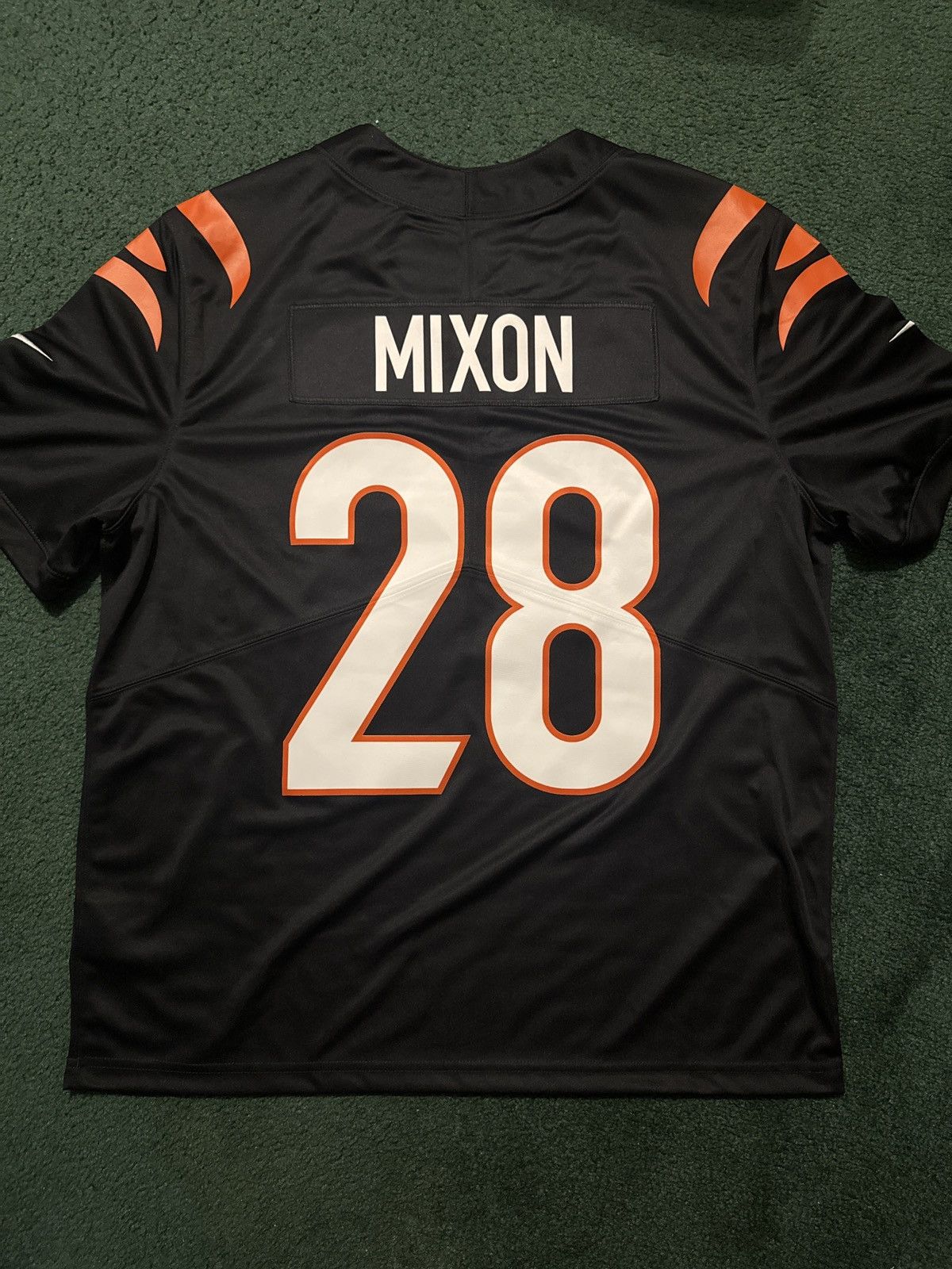 Nike Joe Mixon #28 Cincinnati Bengals Black Jersey Size US XL / EU 56 / 4 - 2 Thumbnail