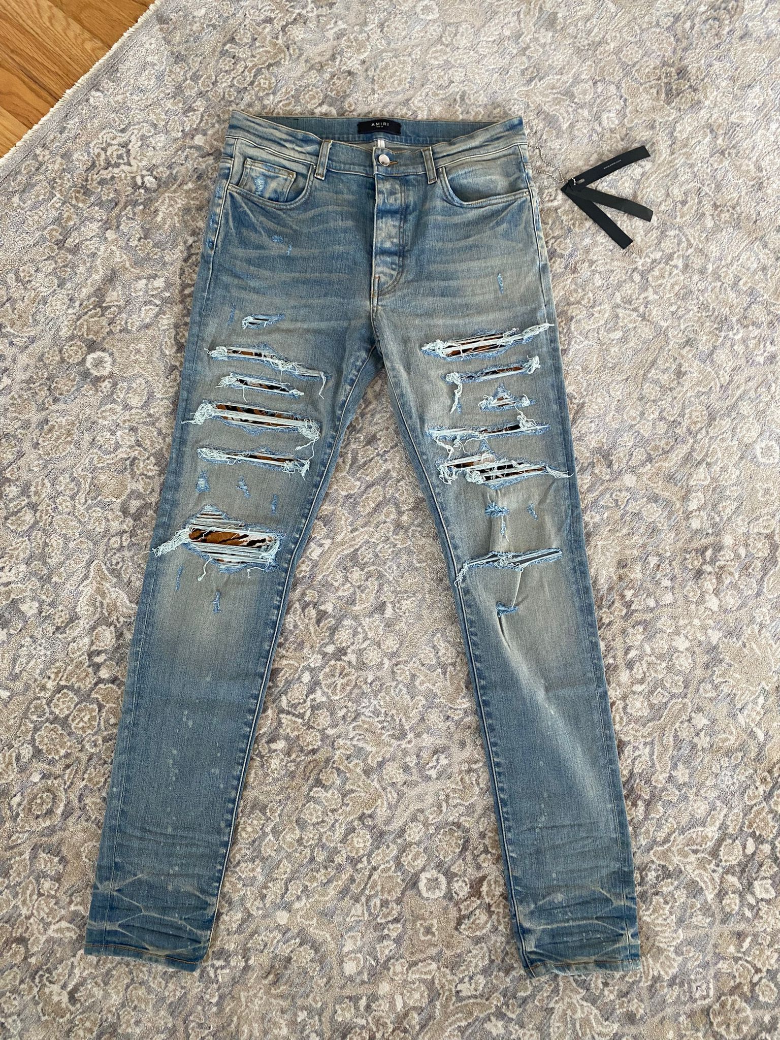 JEAN AMIRI THRASHER à Carreaux - Taille 29, Couleur Clay Indigo - Neuf Avec étiquettes, Modèle PS22MDS150_408