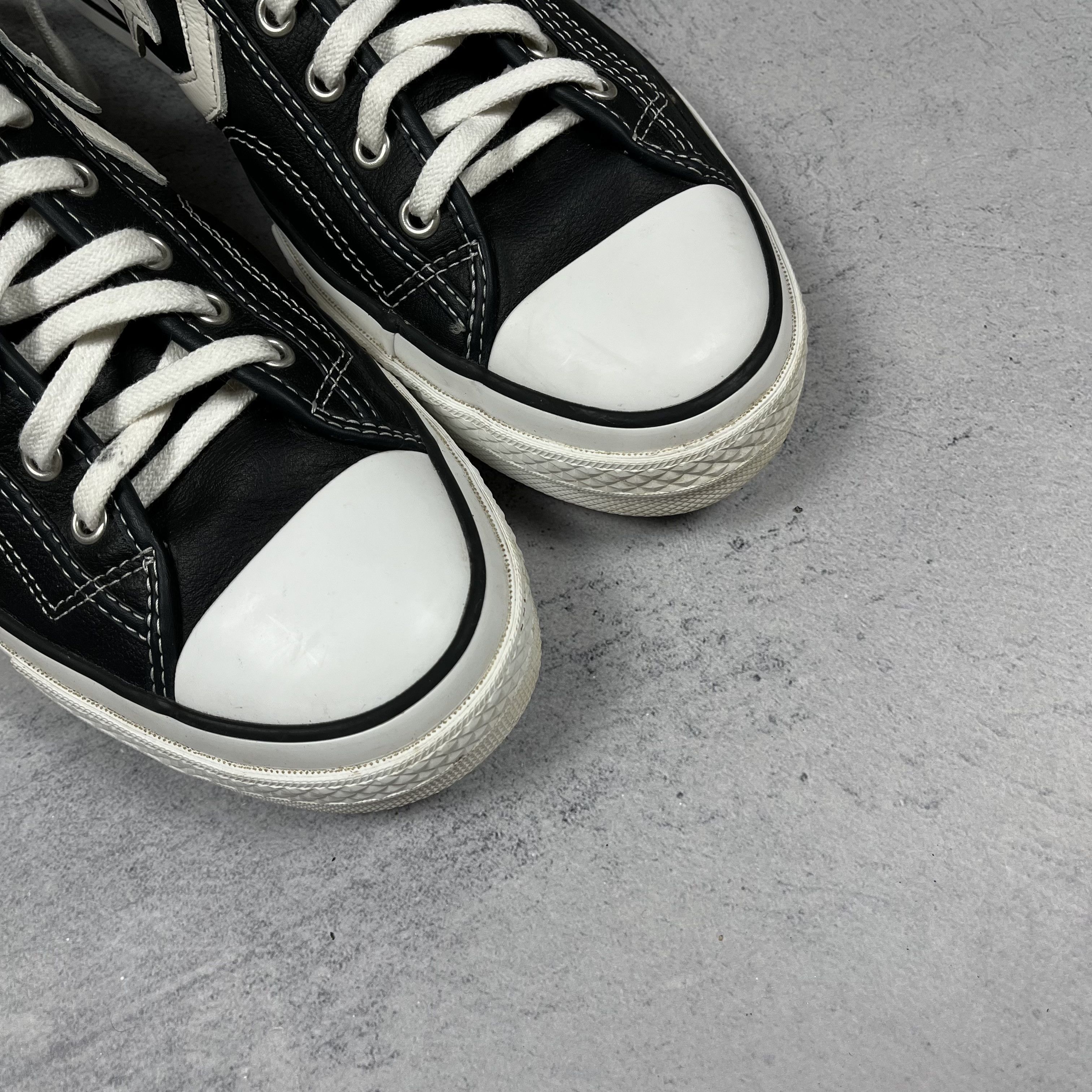 Converse Converse Star Player 76 Black Leather Low Top Sneakers Size US 11 / EU 44 - 11 Thumbnail