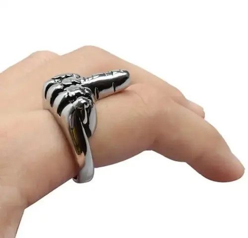 Vintage Trend Vertical Middle Finger Pattern Jewelry Ring Size ONE SIZE - 3 Thumbnail