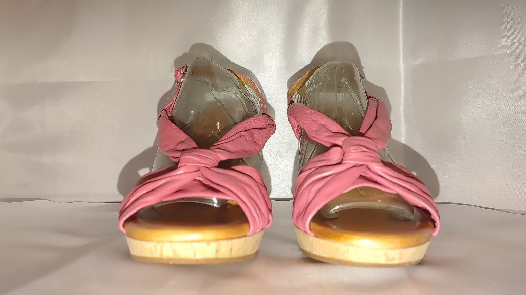 NADA Naya Wind Pink Cork Sandals Size 7.5 NWOT Size US 7.5 / IT 37.5 - 4 Thumbnail