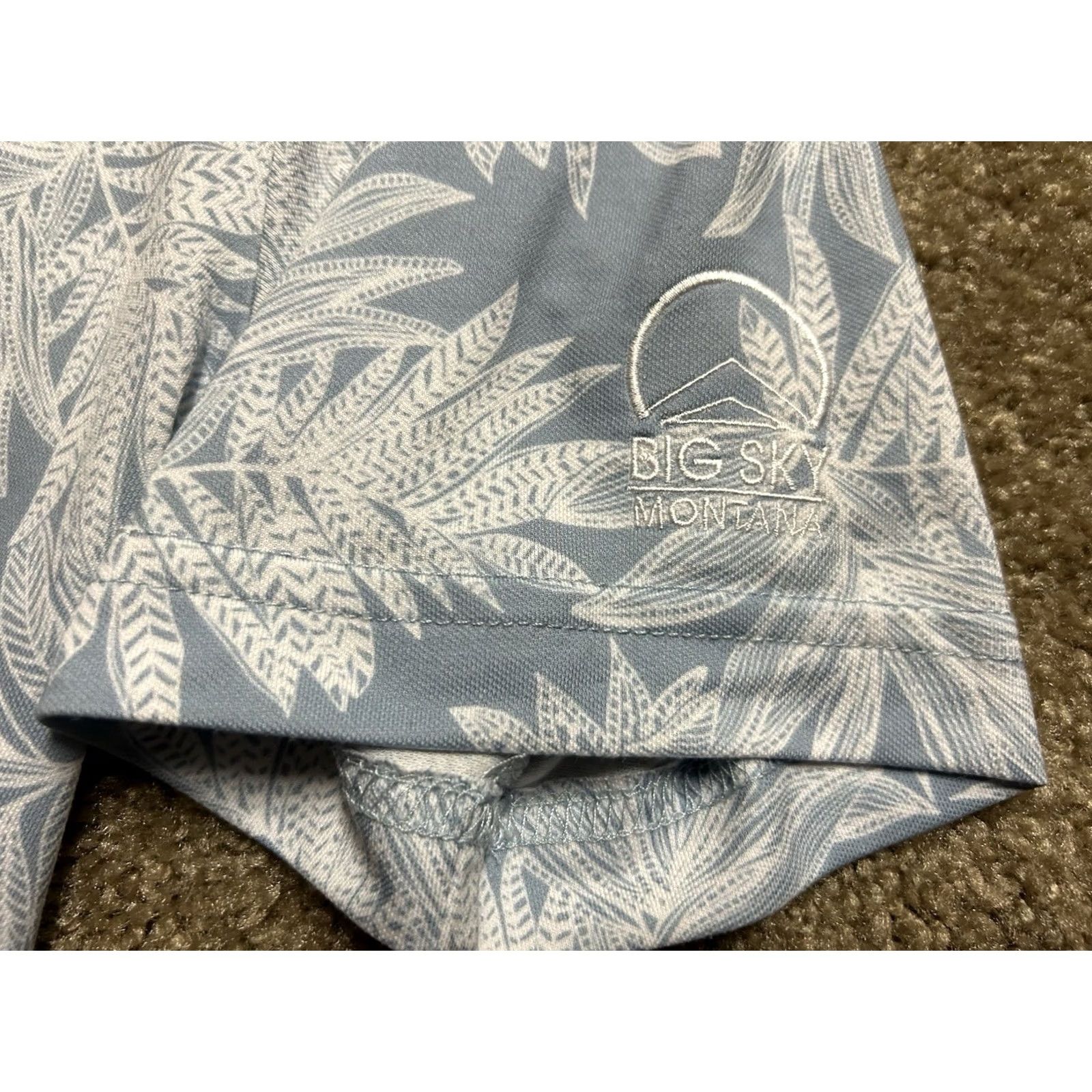 TravisMathew VINTAGE? No — Travis Mathew Big Sky Montana Golf Polo Men’s M Hawaiian Print Shirt Size US M / EU 48-50 / 2 - 4 Thumbnail