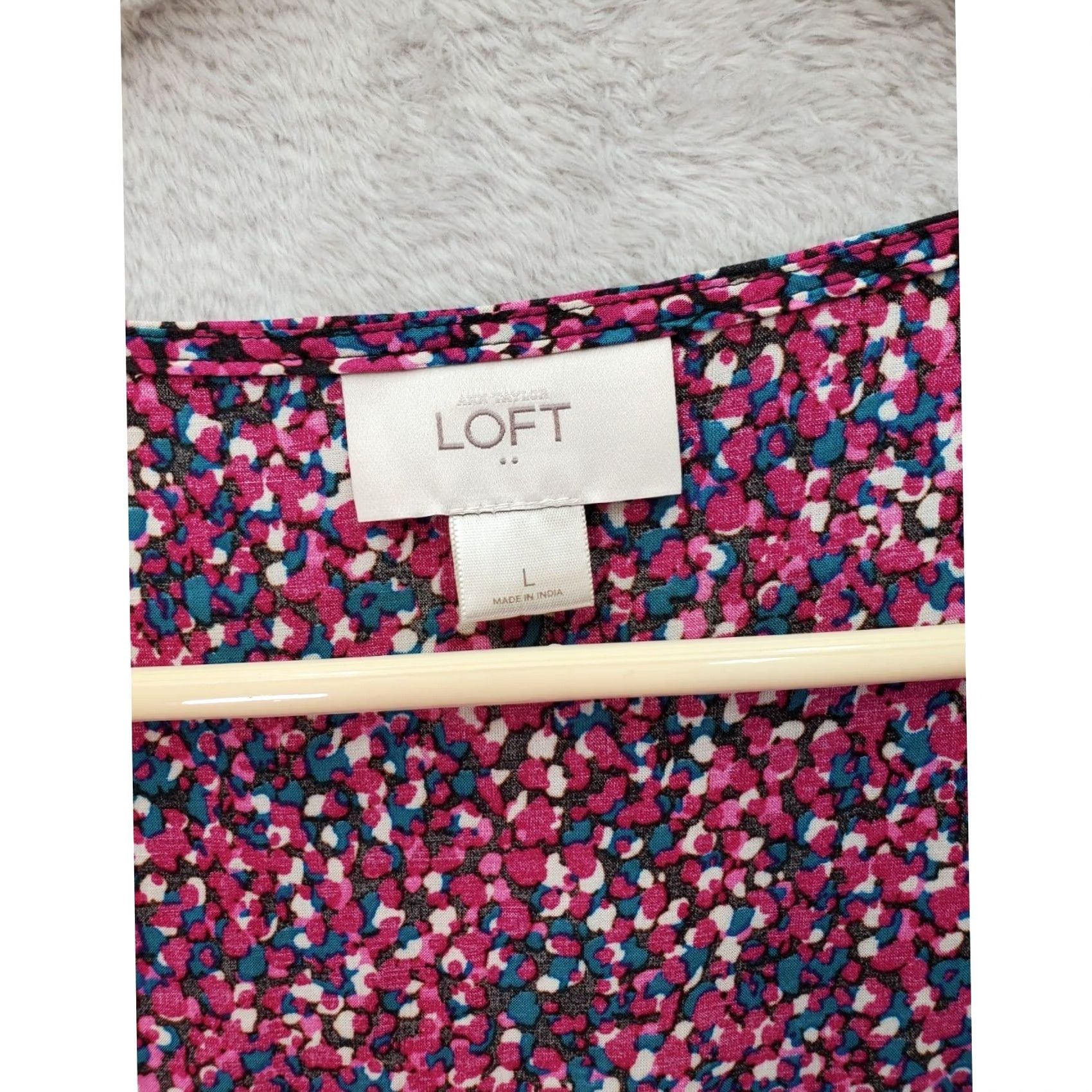 Loft LOFT Tank Top Womens Large Magenta Teal Floral Ruffle Sleeveless V Neck Pullover Size L / US 10 / IT 46 - 5 Thumbnail