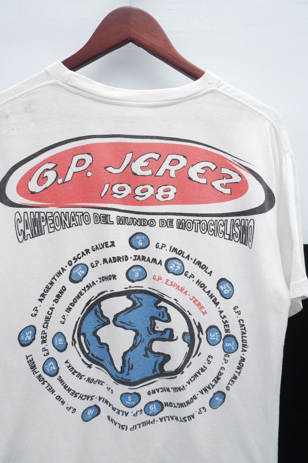 Vintage Vintage Tshirt GP JEREZ 1998 Size US M / EU 48-50 / 2 - 5 Thumbnail