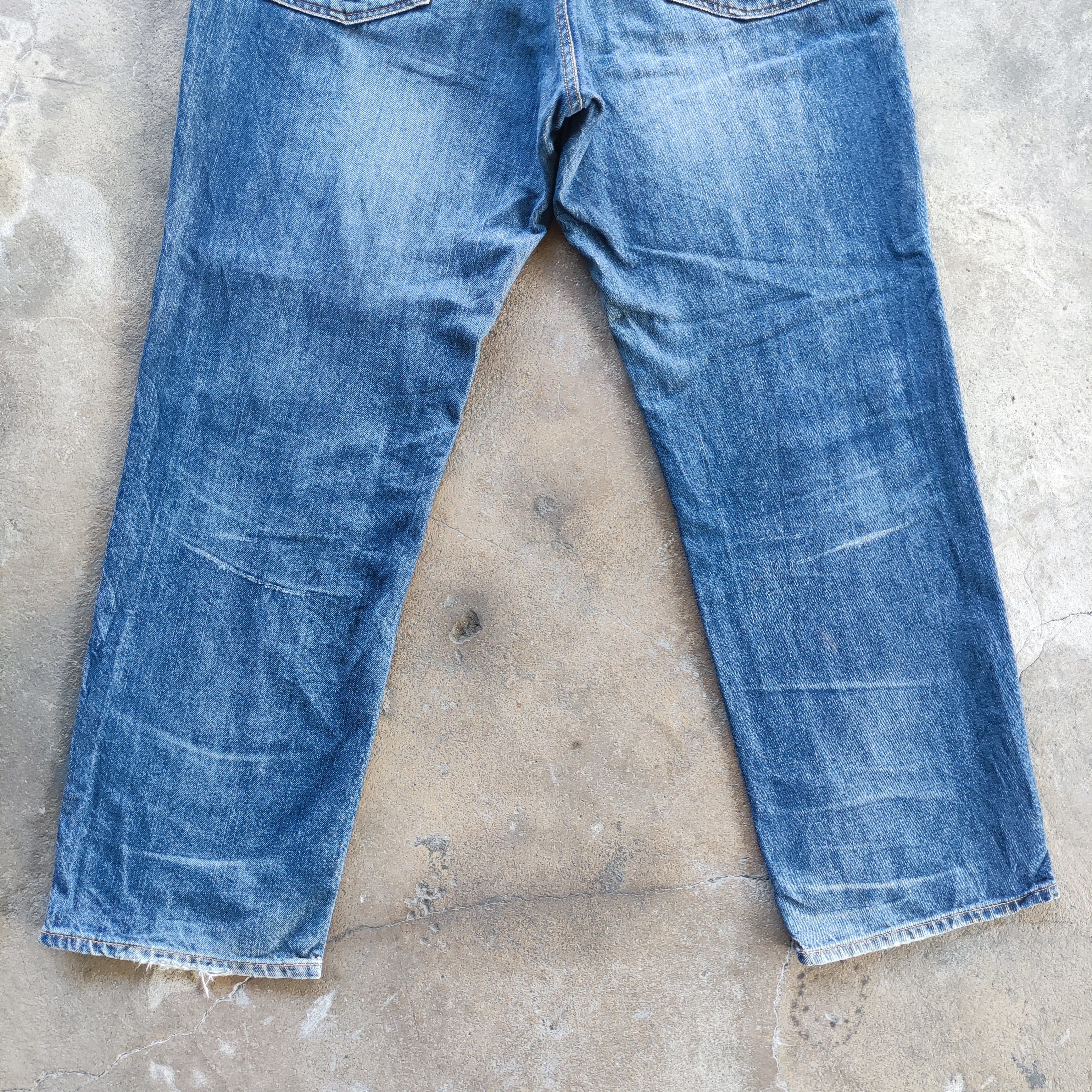 Japanese Brand Vintage Japanese Brand Buggy Jeans Distressed Faded Jeans Size US 39 - 11 Thumbnail