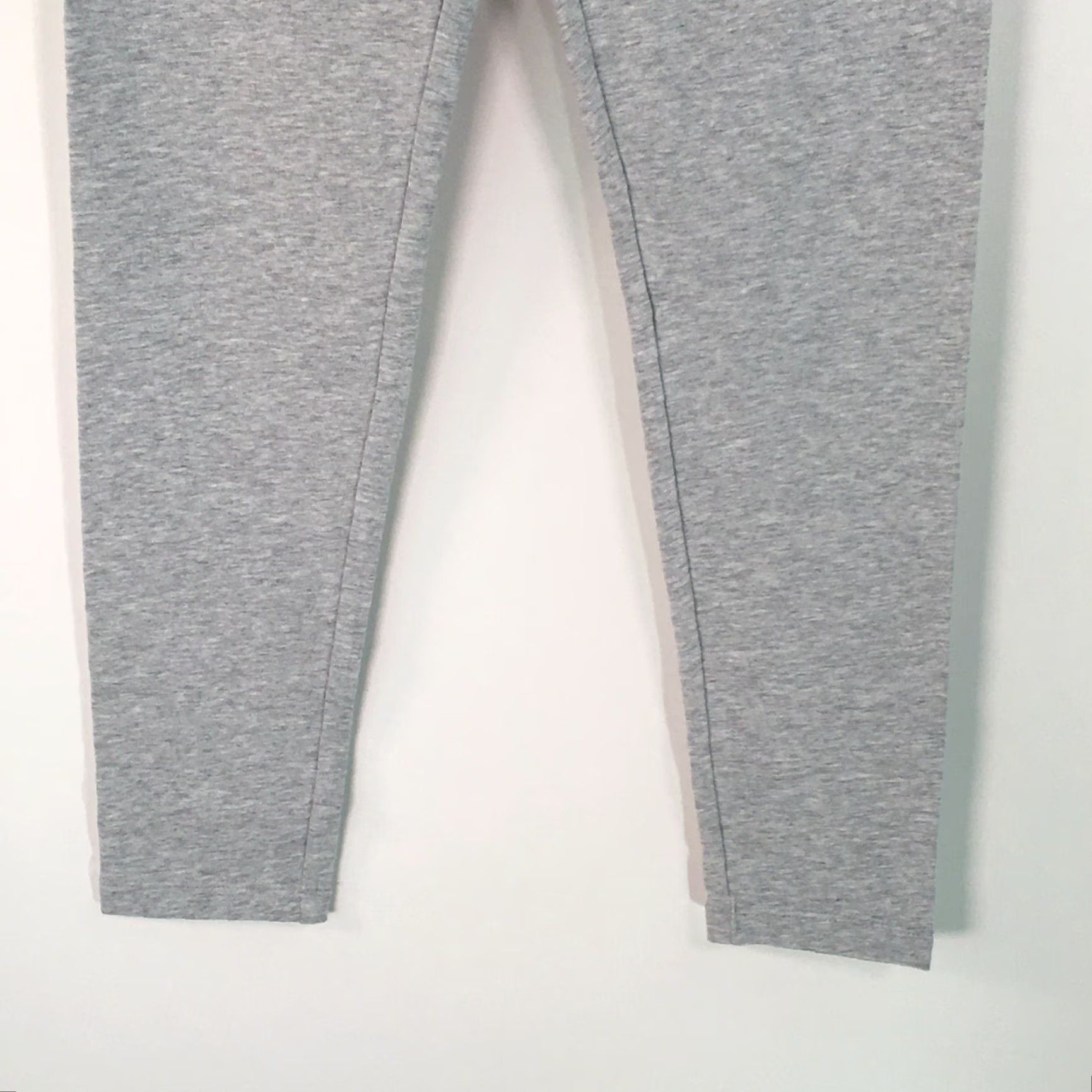 Vintage Amazon Essentials Womens Jogger Pants XL (12) Gray Stretch Activewear 24x26 Regular Fit Size 24" / US 00 / IT 34 - 5 Thumbnail