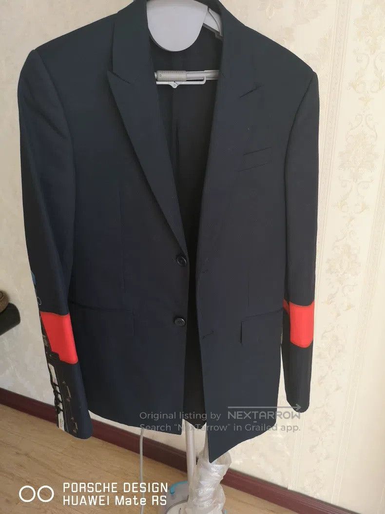 Givenchy Givenchy Size46 Runway Suit, Runway Suit Size US M / EU 48-50 / 2 - 1 Thumbnail