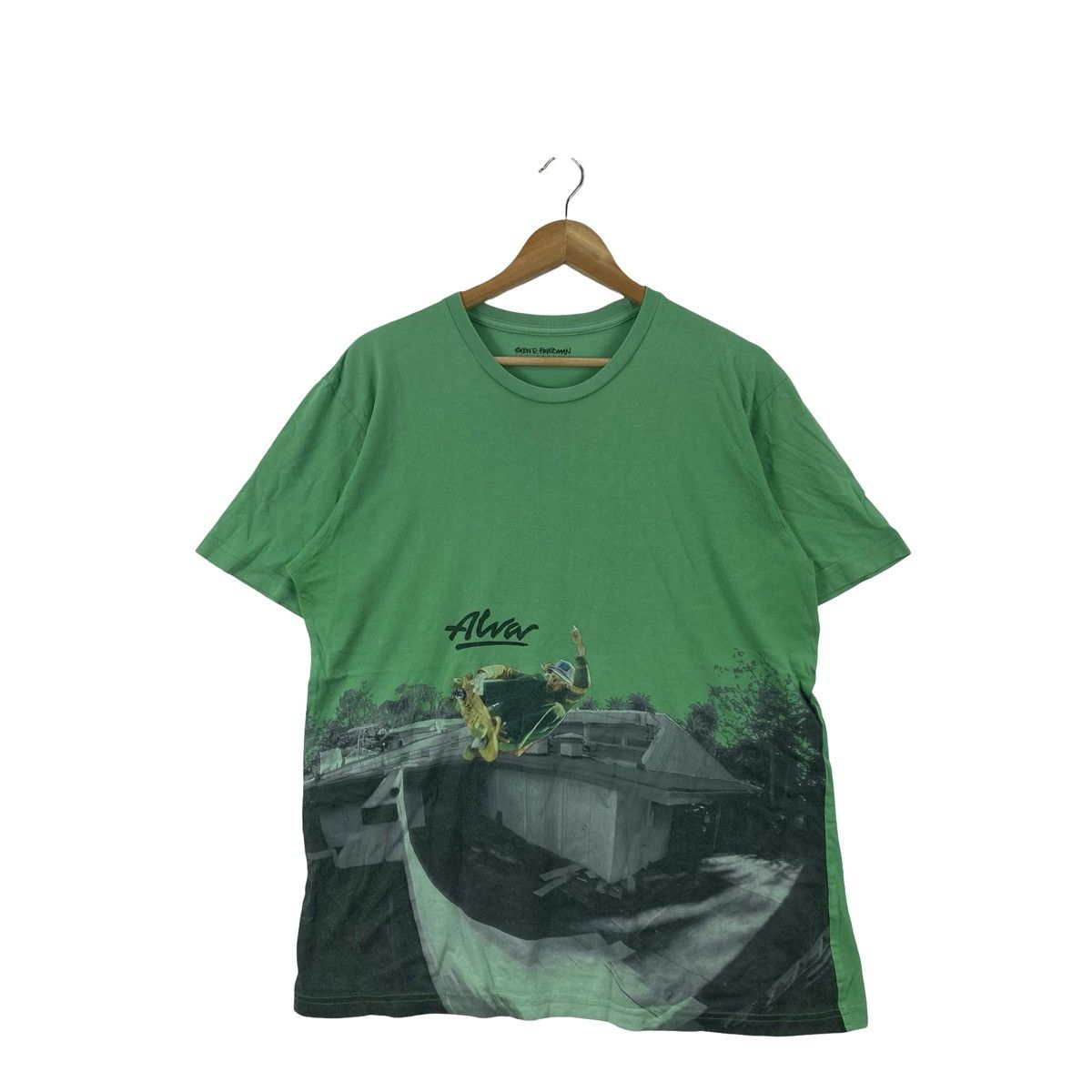 Vintage Vintage ALVAR SKATEBOARD Graphic Skate Park Print Tee Size US L / EU 52-54 / 3 - 4 Thumbnail