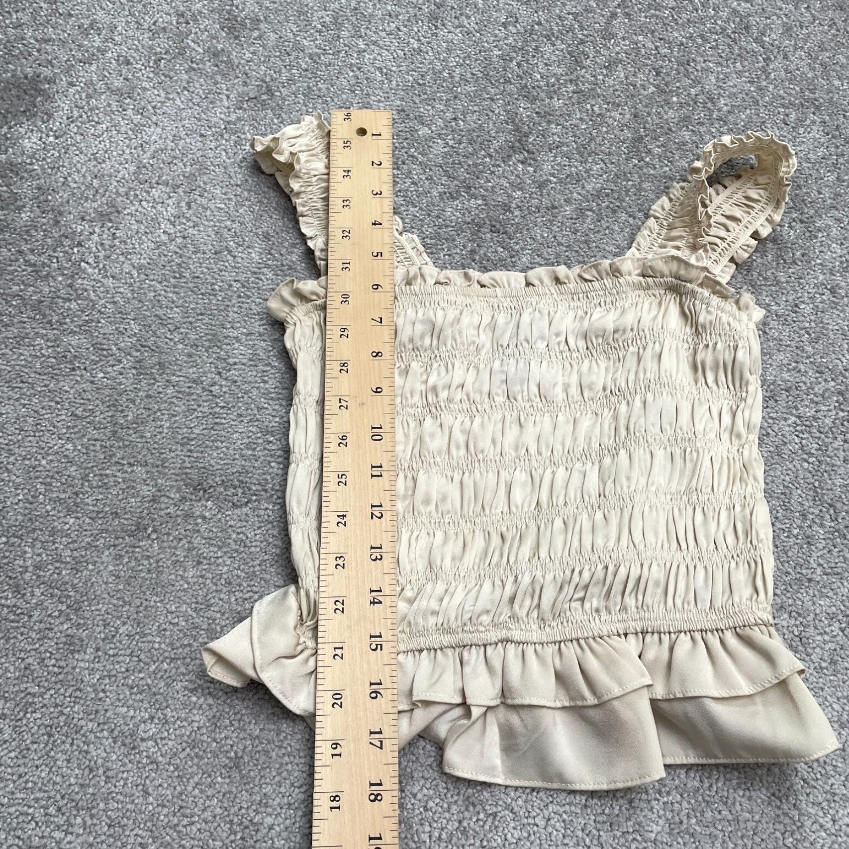AQUA Aqua Smocked Cropped Tank Womens Small Beige Tan Sleeveless Casual Knit Polyester Beach Modern Size S / US 4 / IT 40 - 7 Thumbnail