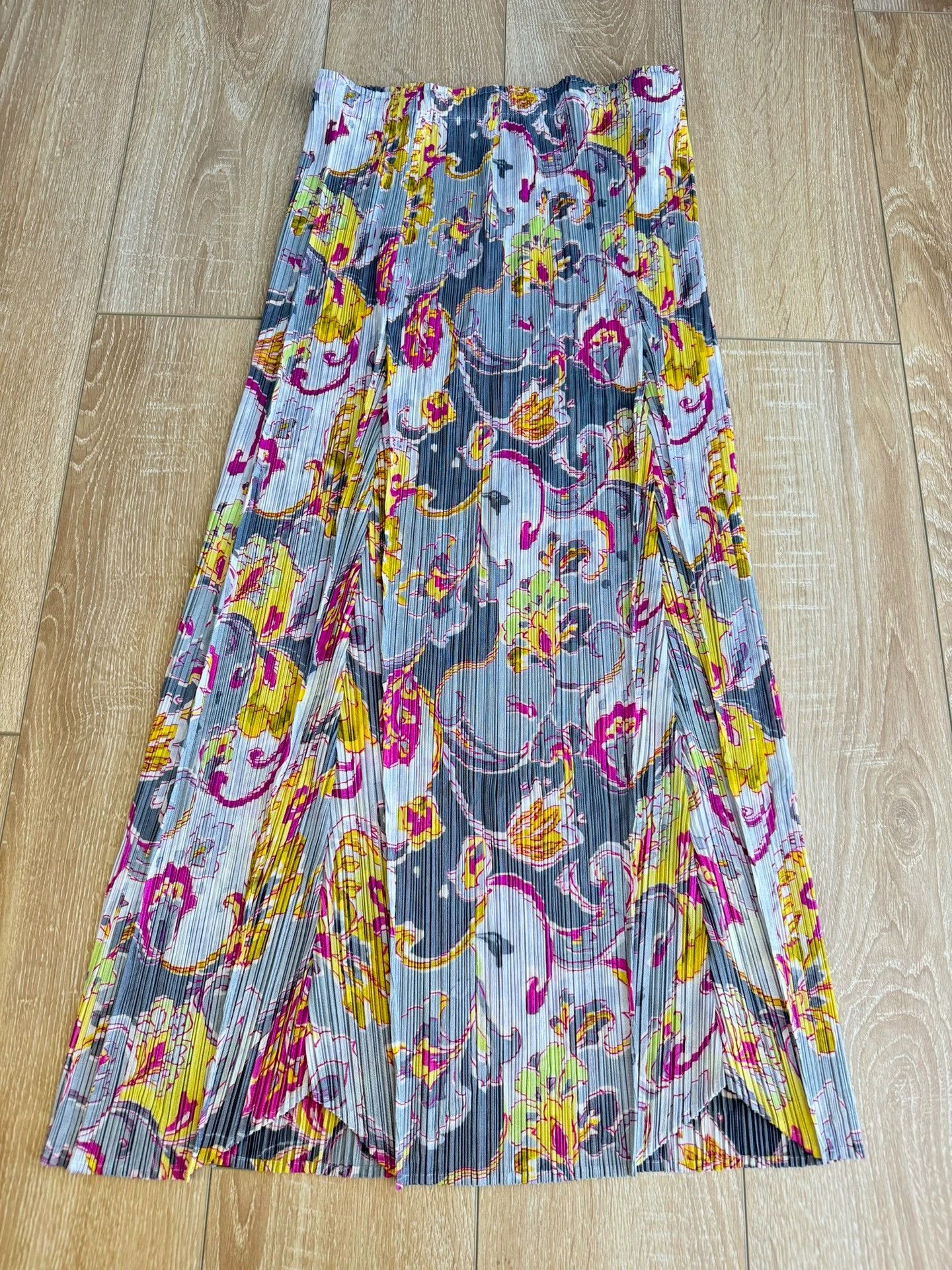Issey Miyake issey miyake Xiangyun Flower Half Skirt Size US 28 / EU 44 - 1 Thumbnail