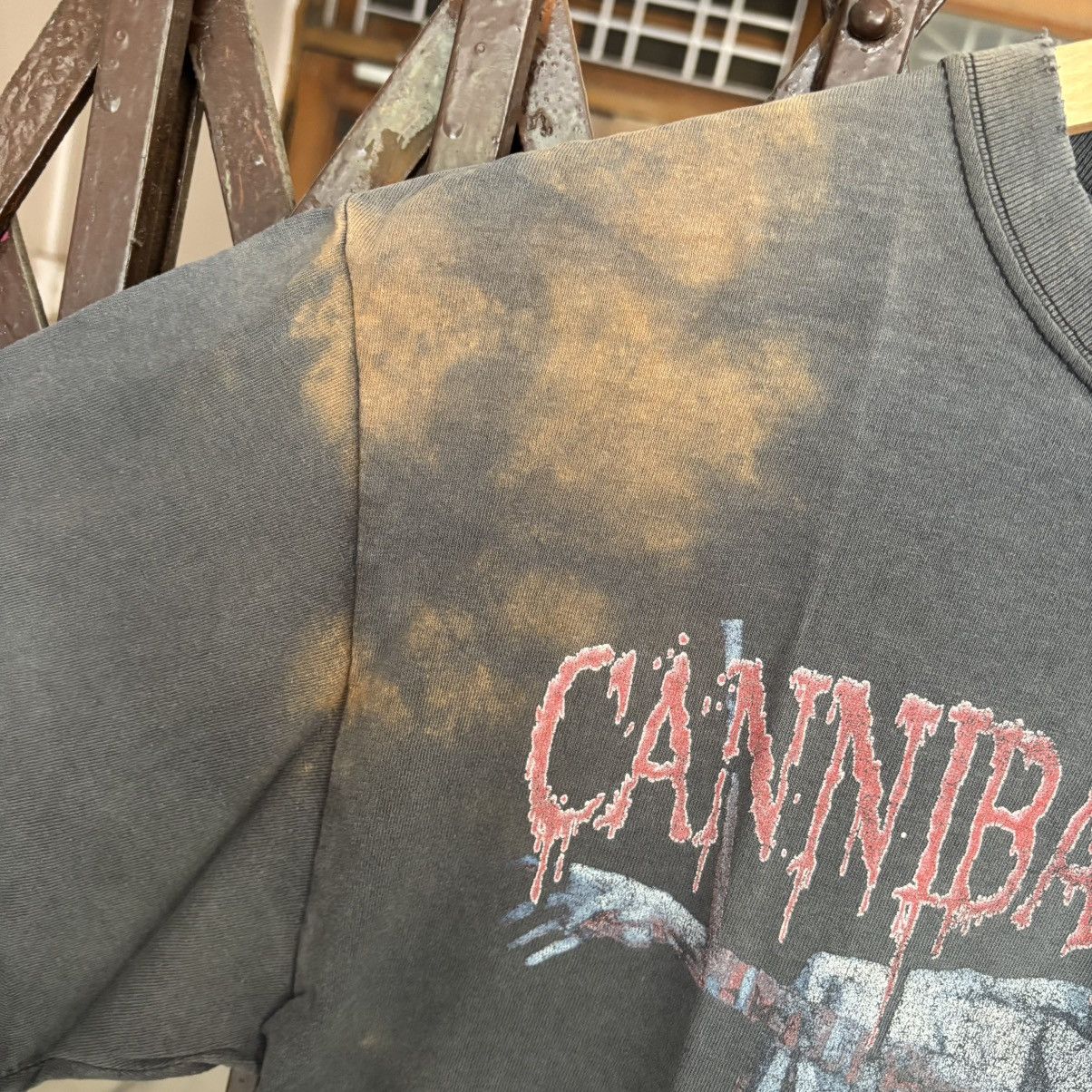 Band Tees Vintage Cannibal Coprse Tomb of Mutilated T shirt Size US M / EU 48-50 / 2 - 7 Thumbnail