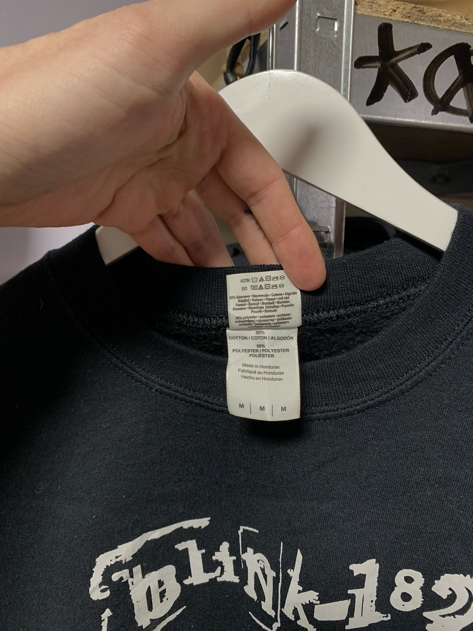 Gildan 00’s BLINK 182 Sweatshirt M Size US M / EU 48-50 / 2 - 5 Thumbnail