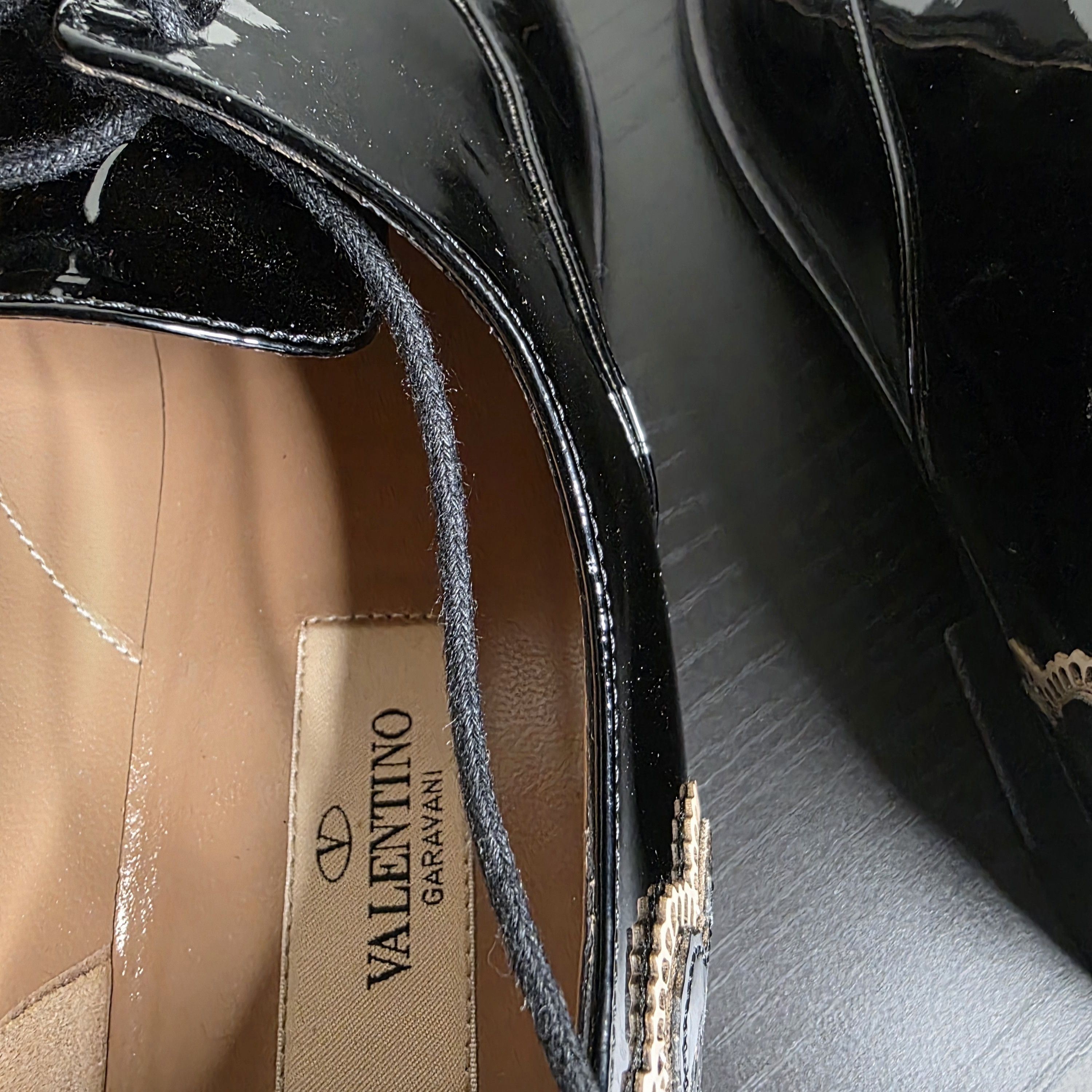Valentino Valentino Garavani Black Patent Leather Lace Oxford Shoes Size US 8 / IT 38 - 13 Thumbnail