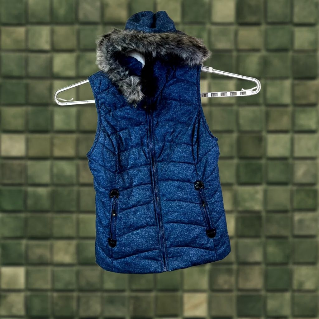 tentree Green Tea Vest Jacket Women's S Blue Polyester Puffer Lined Removable Fur Hooded Size S / US 4 / IT 40 - 1 Thumbnail