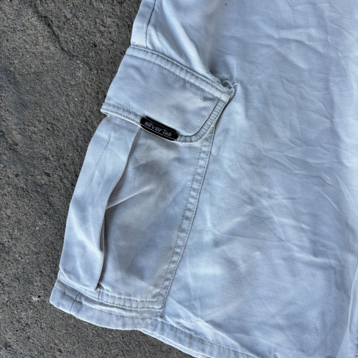 Levi's Vintage Clothing Vintage Silver Tab Cargo Shorts Size US 32 / EU 48 - 2 Thumbnail