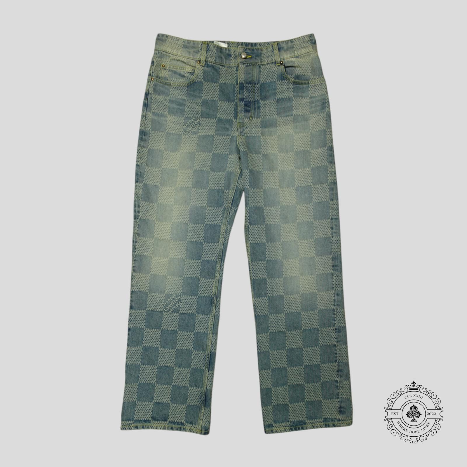 Louis Vuitton Louis Vuitton 3D Damier Denim Skate Pants in Medium Wash Size US 36 / EU 52 - 1 Thumbnail