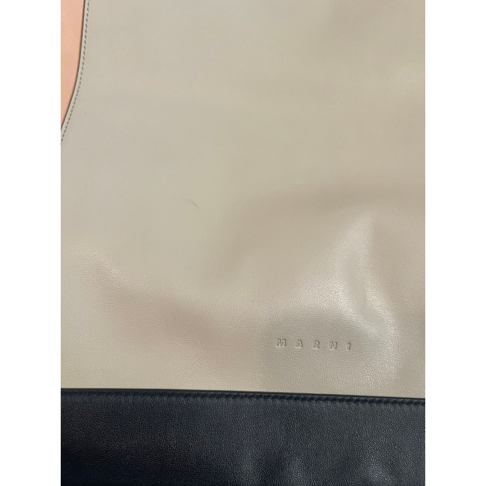 Marni Marni Pod Folded Leather Pouch Bag NWT Size ONE SIZE - 6 Thumbnail