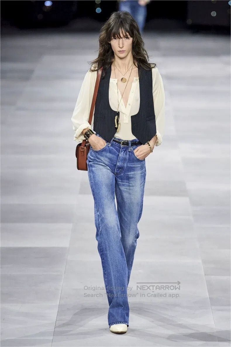 Celine CELINE Blue Washed Flared Jeans Size US 27 - 6 Thumbnail