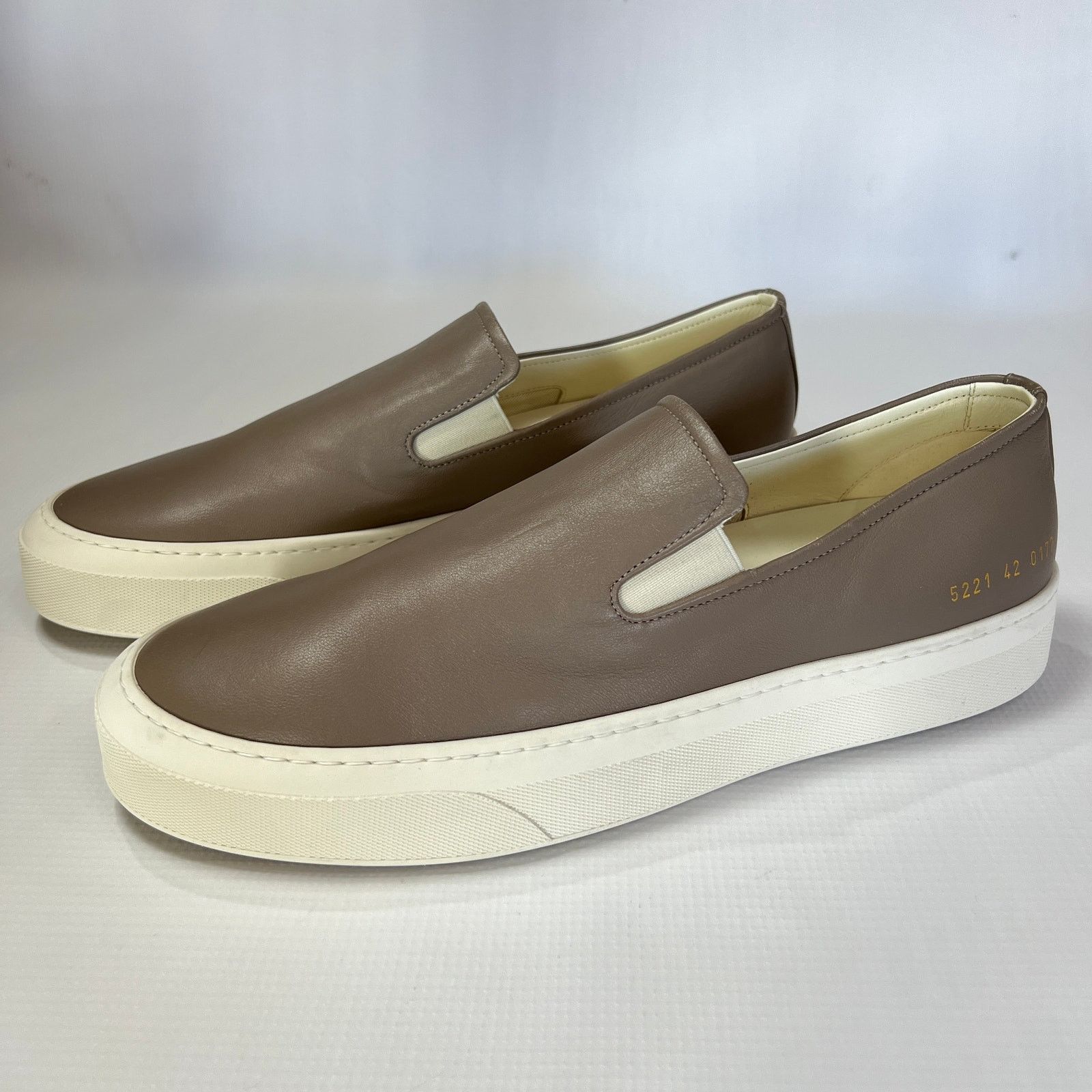 Common Projects Common Projects Slip-On Leather Sneakers EU 42 Taupe Luxury Size US 9 / EU 42 - 2 Thumbnail