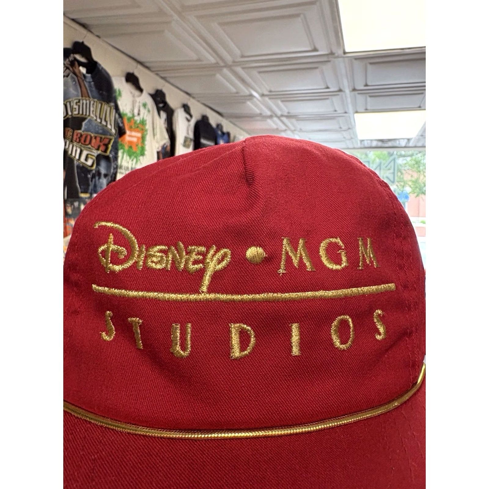 Disney VINTAGE Disney MGM STUDIOS TRUCKER HAT RED/MAROON GOLD EMBROIDERED USA MADE One Size Adult Unisex Size ONE SIZE - 2 Thumbnail