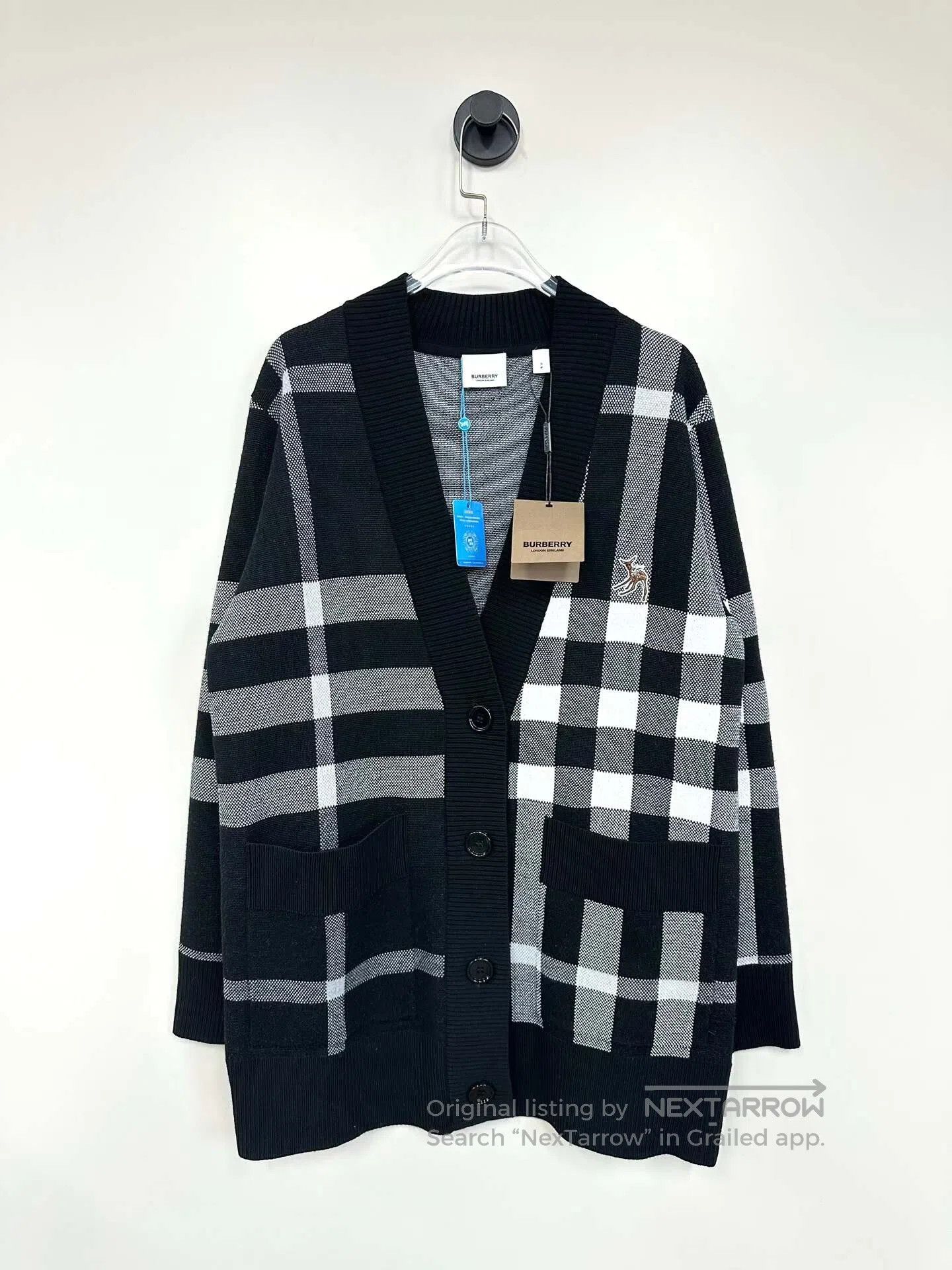 Burberry Burberry Black and White Classic Tartan Embroidered Deer L Size US S / EU 44-46 / 1 - 1 Thumbnail
