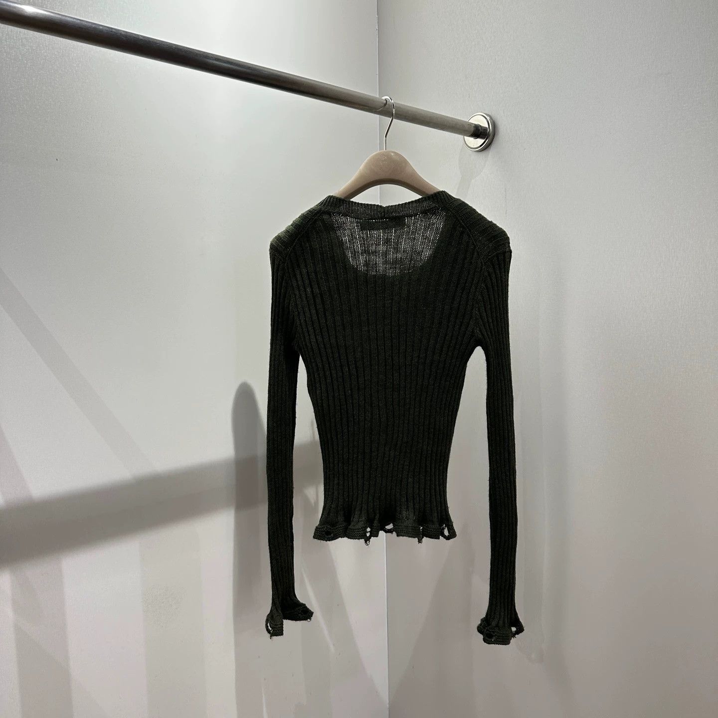 Dior Dior may234 Bee Pearl Button Knit Cardigan 34 Linen Size XS / US 0-2 / IT 36-38 - 2 Thumbnail